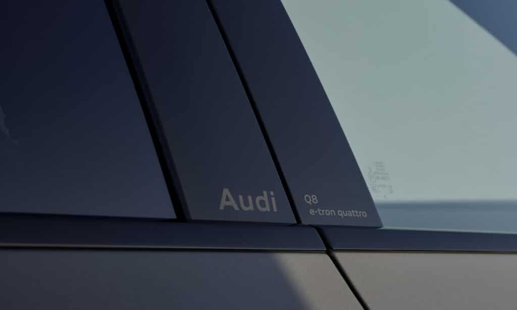 Q8 e-tron 3 q8 e tron modellgravierung