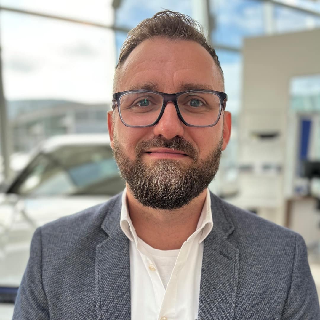 Ausbildung zum Kfz-Mechatroniker (m/w/d) 1 Person Andreas Melcher