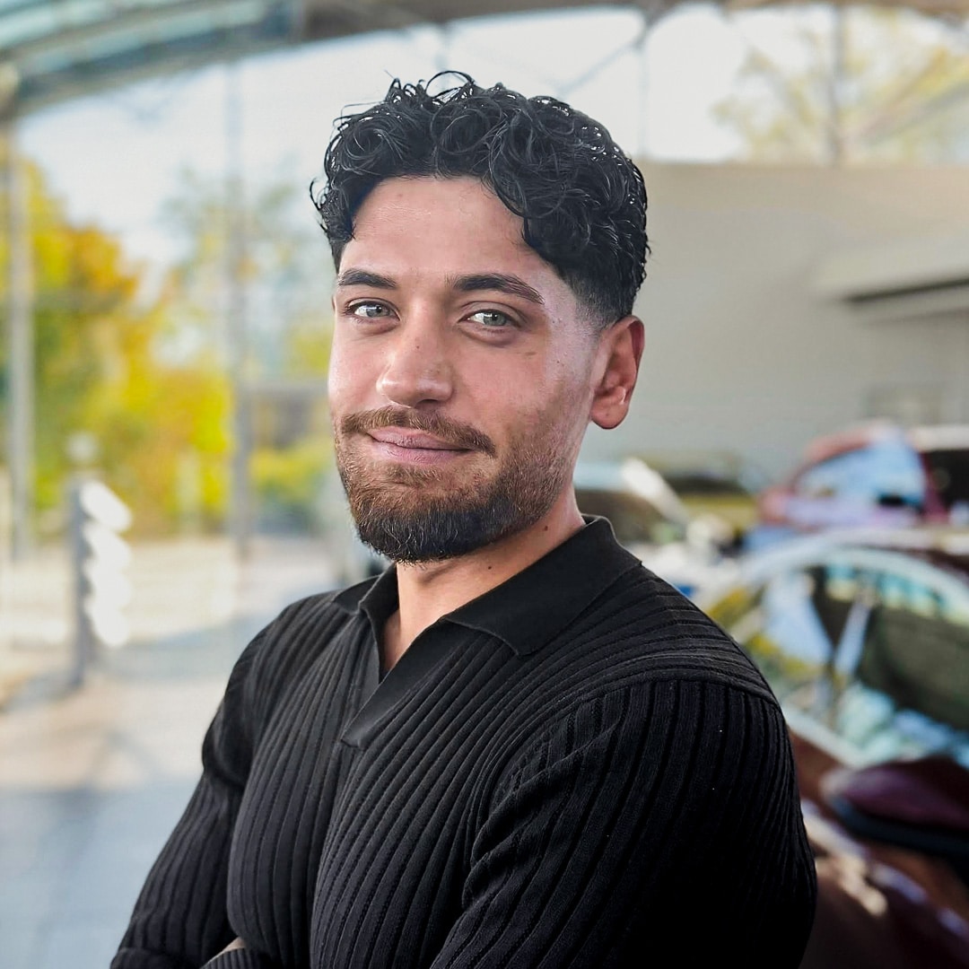 Person Ufuk Yardim