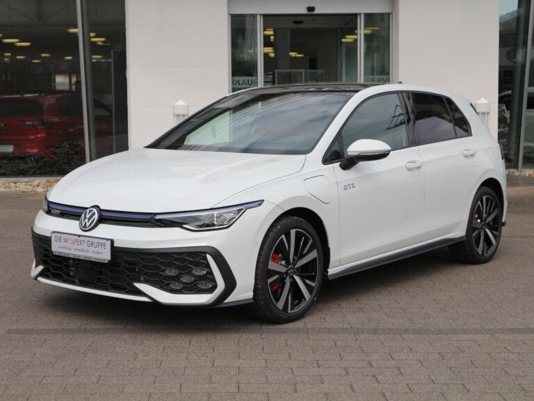 Golf GTE 1 01