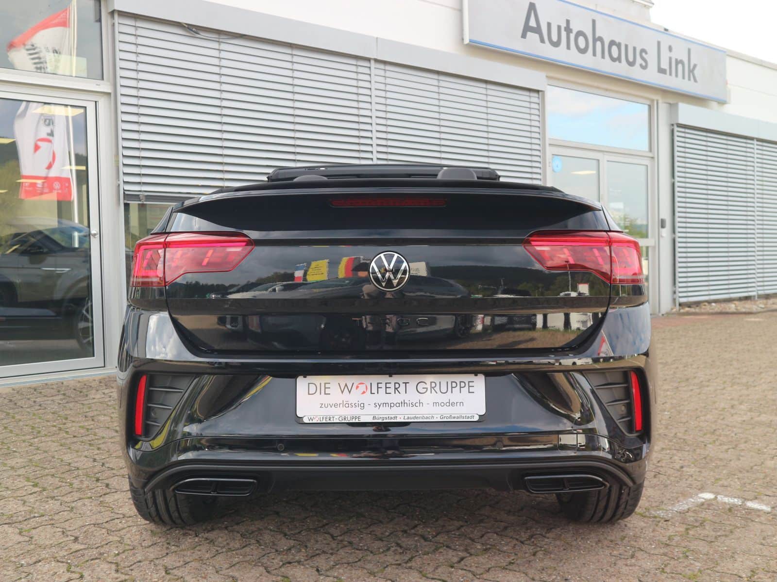 VW T-Roc Cabrio R-Line - Tageszulassung 10 10