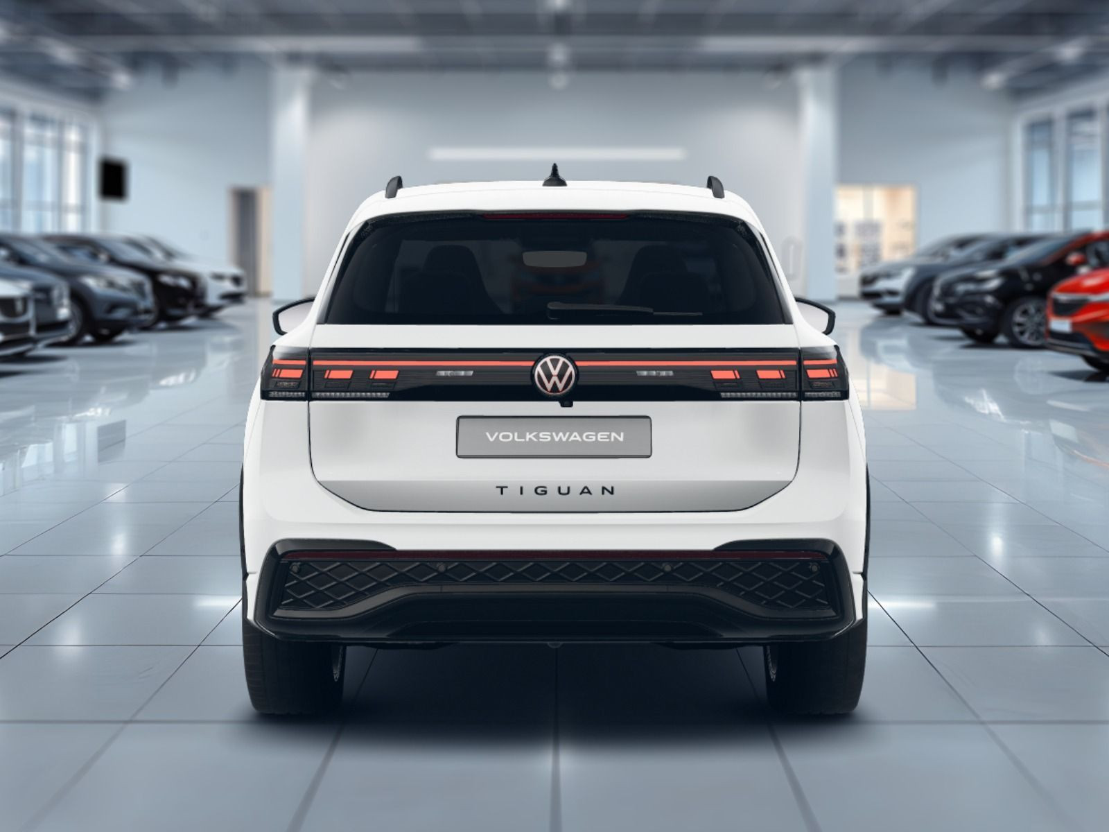 Fahrzeugabbildung Volkswagen Tiguan R-Line 1,5 l eTSI OPF (150 PS) DSG*AHK*WINTERRÄDER