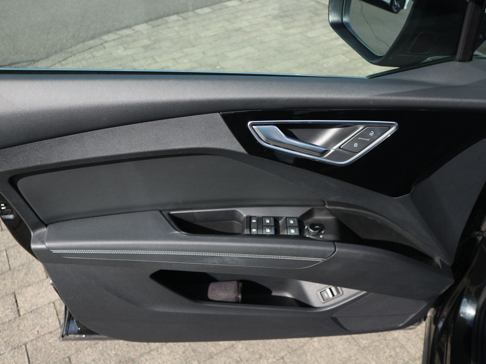 Fahrzeugabbildung Audi Q4 e-tron 50 quattro PANO*RFK*WÄRMEPUMPE*ACC