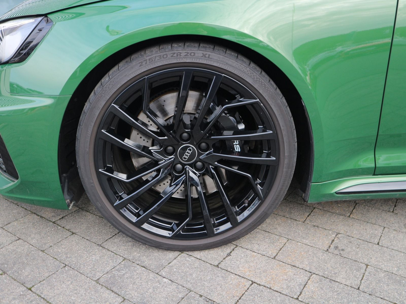 Fahrzeugabbildung Audi RS 4 Avant quattro ACC*RFK*MATRIX-LED*AHK