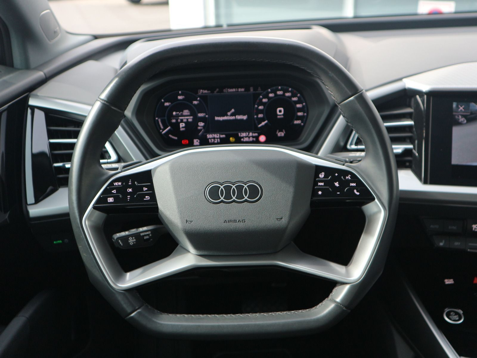 Fahrzeugabbildung Audi Q4 35 35 e-tron 0,25%*HUD*MATRIX*CARPLAY*RFK