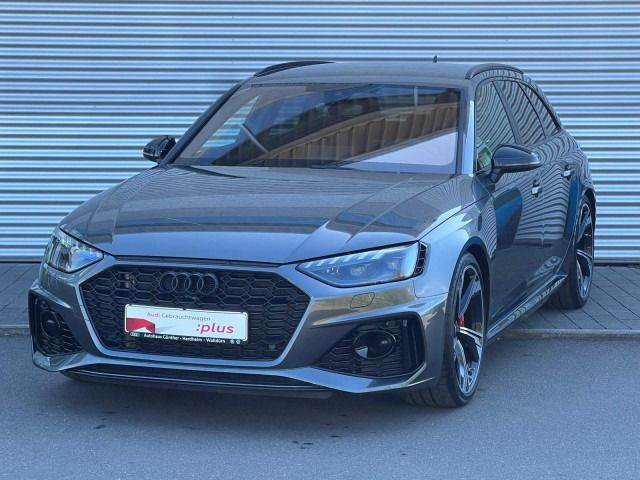 Fahrzeugabbildung Audi RS 4 Avant +WINTERRÄDER+KAMERA+SPORTABGAS+DRC FA