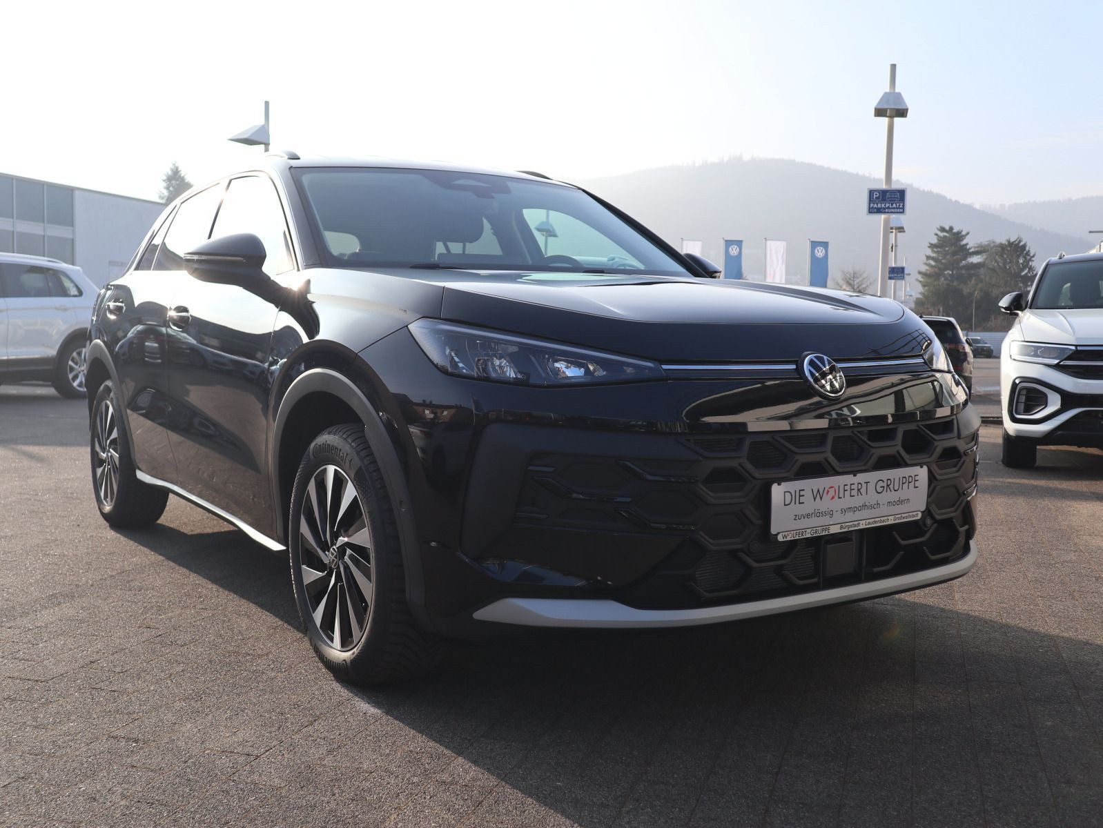 Fahrzeugabbildung Volkswagen T-Roc Life 1.5 eTSI OPF (116 PS) DSG *GANZJAHRESREIFEN*NAVI*NEUES MODELL*