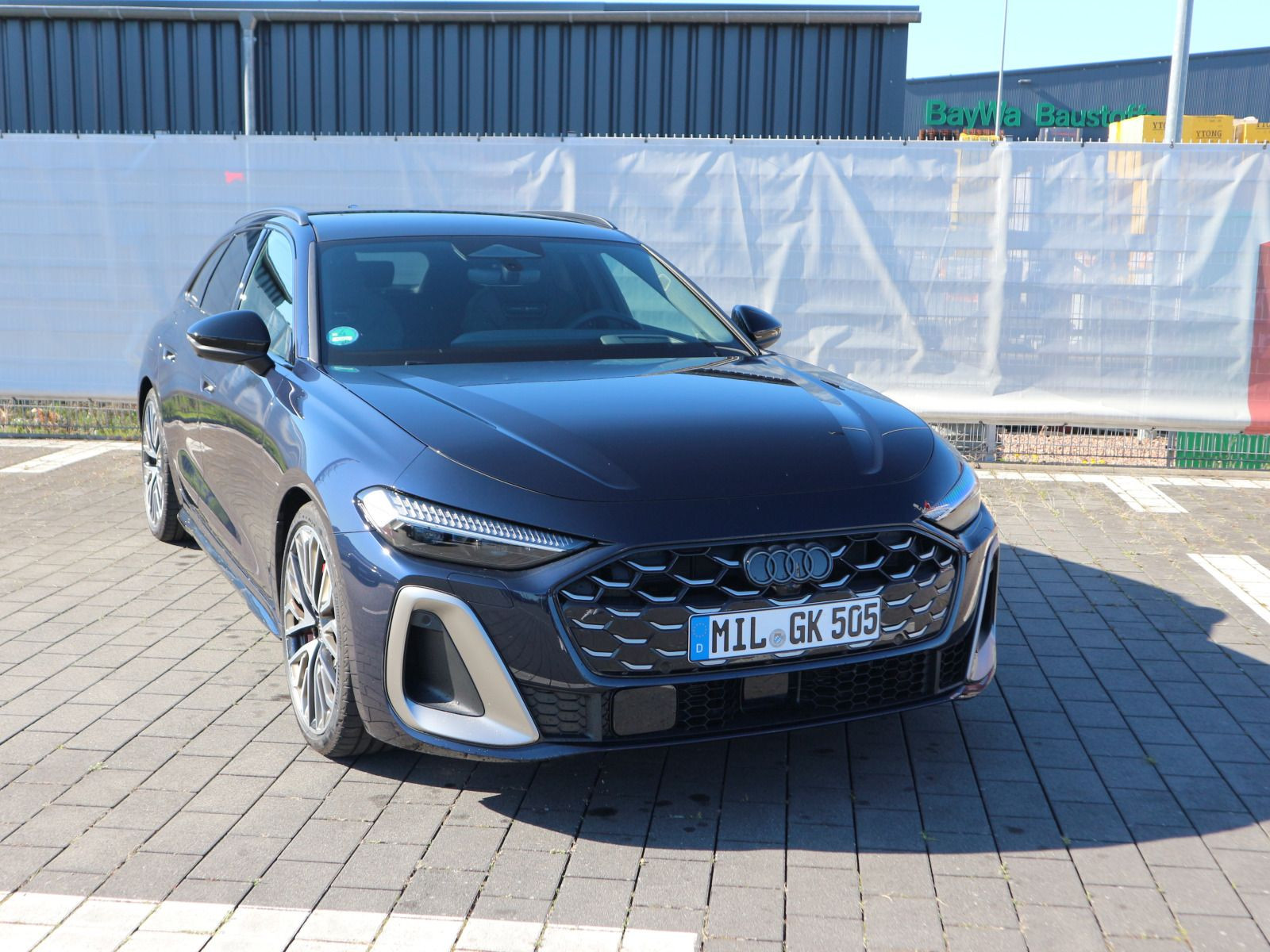 Fahrzeugabbildung Audi S5 Avant edition one TFSI S line*HuD*PANO*B&O*