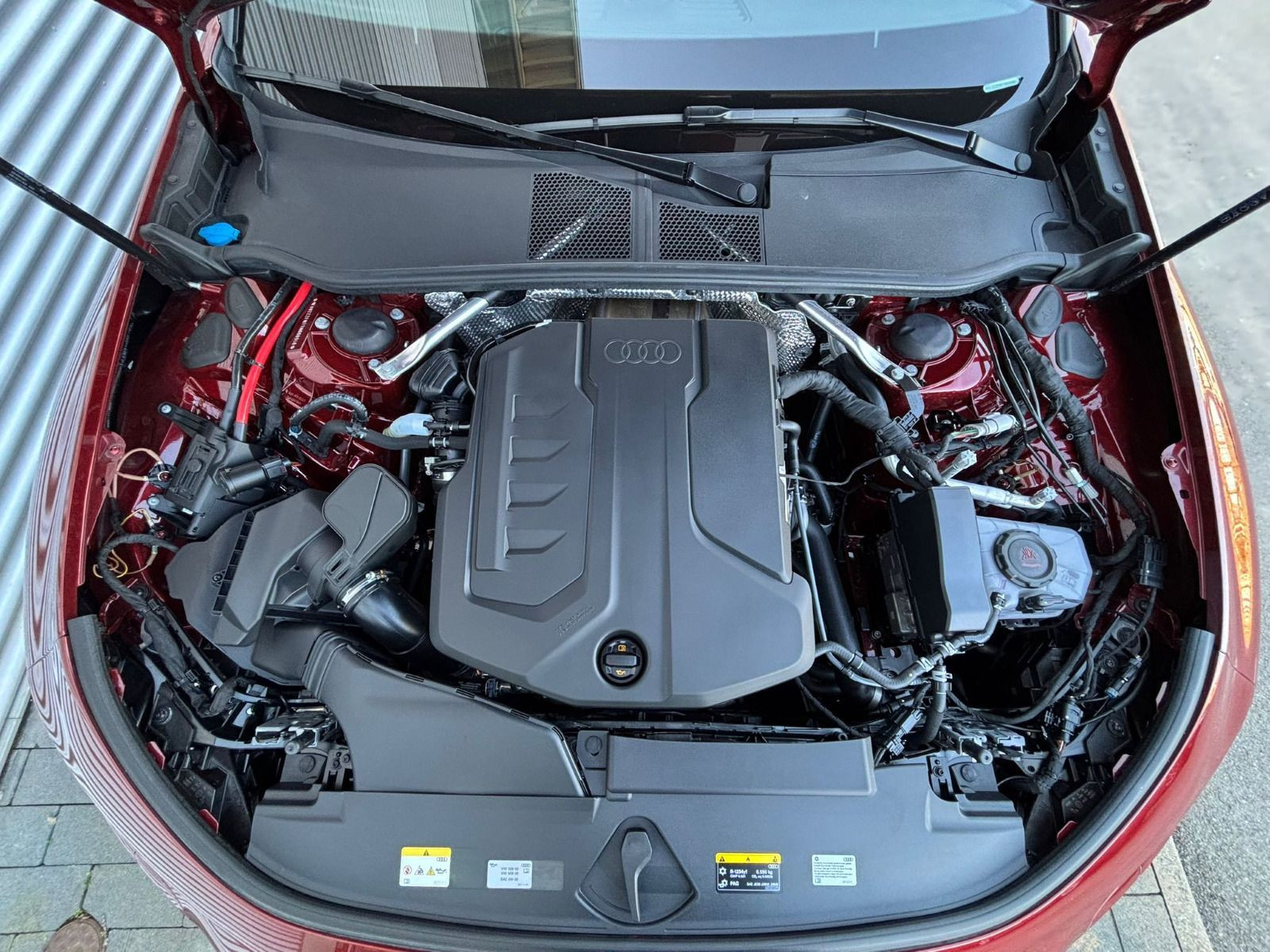 Fahrzeugabbildung Audi A6 Avant TFSI S LINE+NEUES MODELL+MATRIX+360 KAM