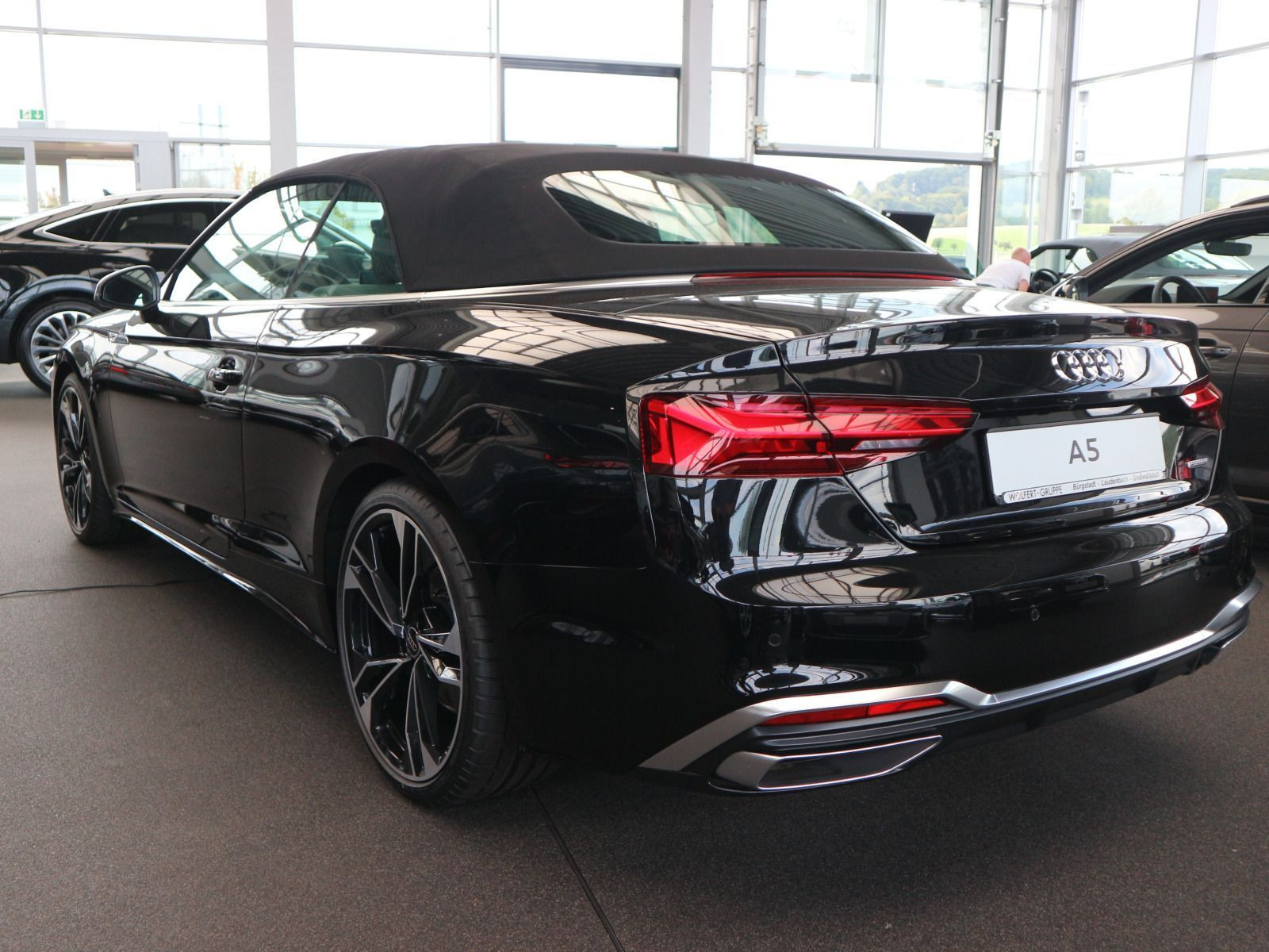 Fahrzeugabbildung Audi A5 Cabrio S line 40 TFSI quattro S tronic*MATRIX*
