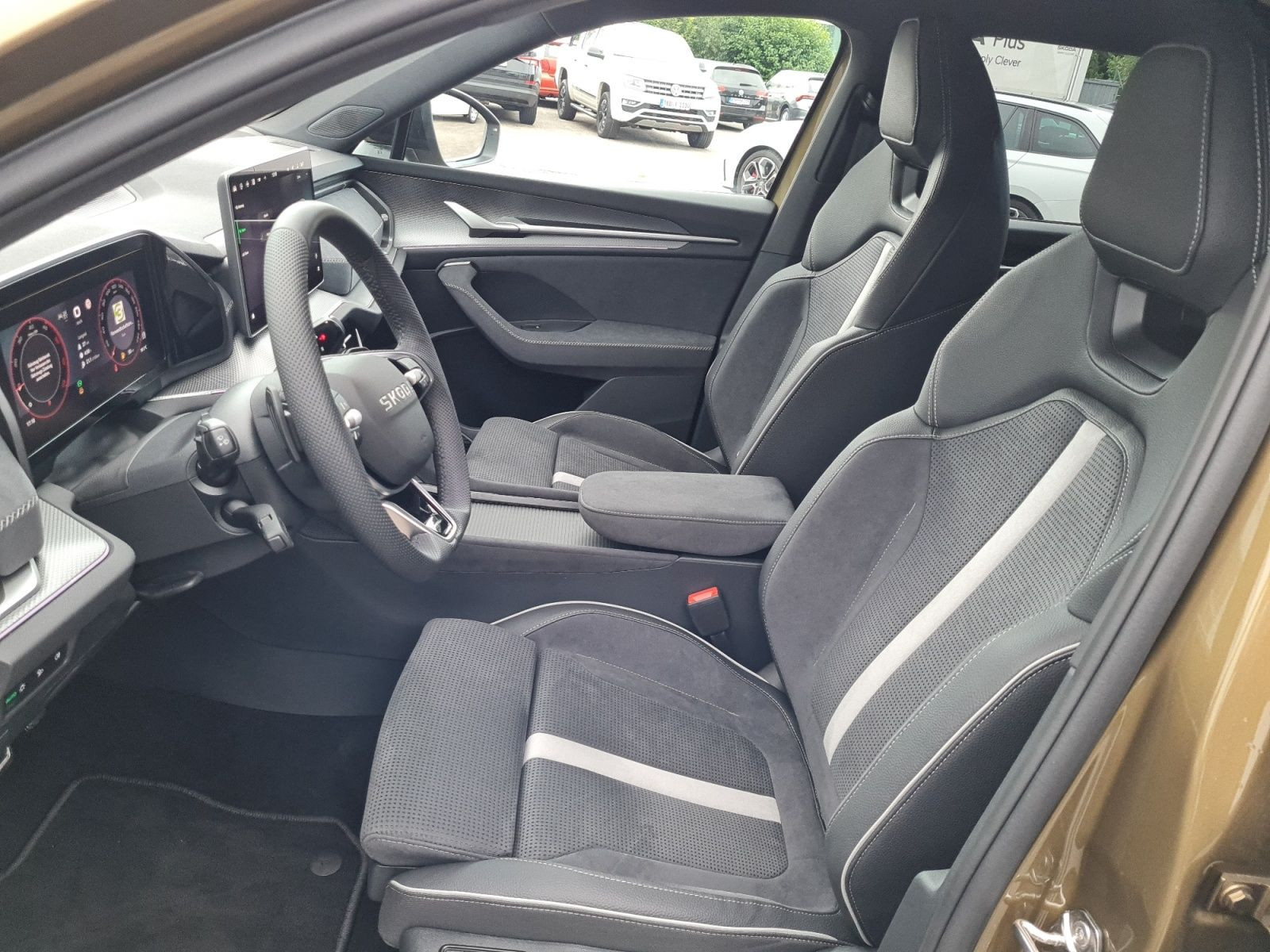 Fahrzeugabbildung SKODA Kodiaq 2.0 TDI Sportline 4x4 DSG +AHK+MATRIX