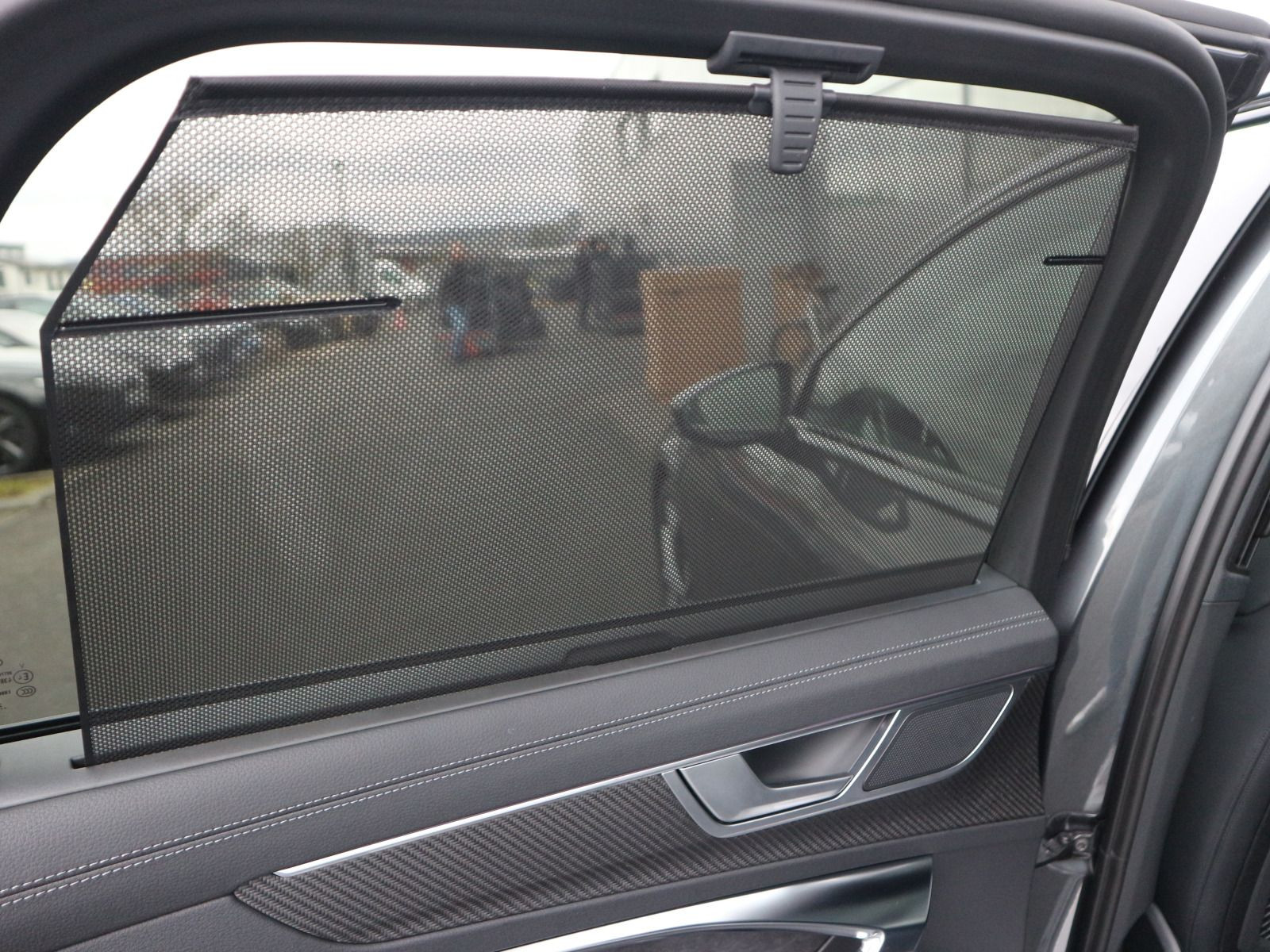 Fahrzeugabbildung Audi S6 Avant TDI tiptronic*PANO*LUFT*B&O*STANDHEIZ*