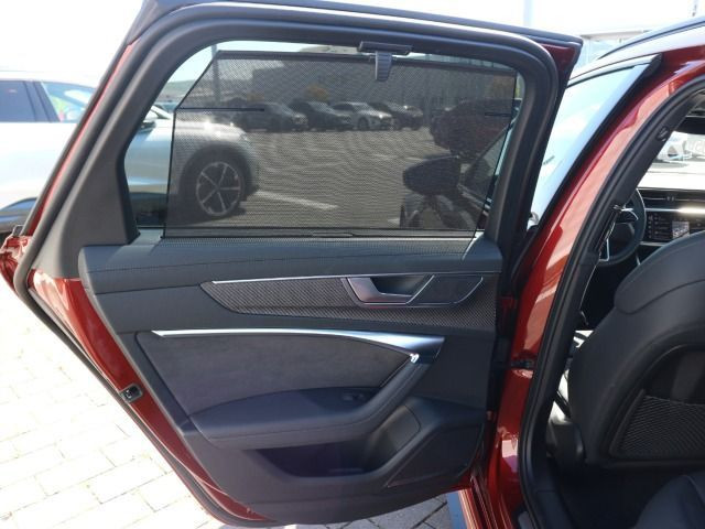 Fahrzeugabbildung Audi RS 6 Avant STANDHEIZUNG*AHK*HEADUP*ALLRADLENKUNG