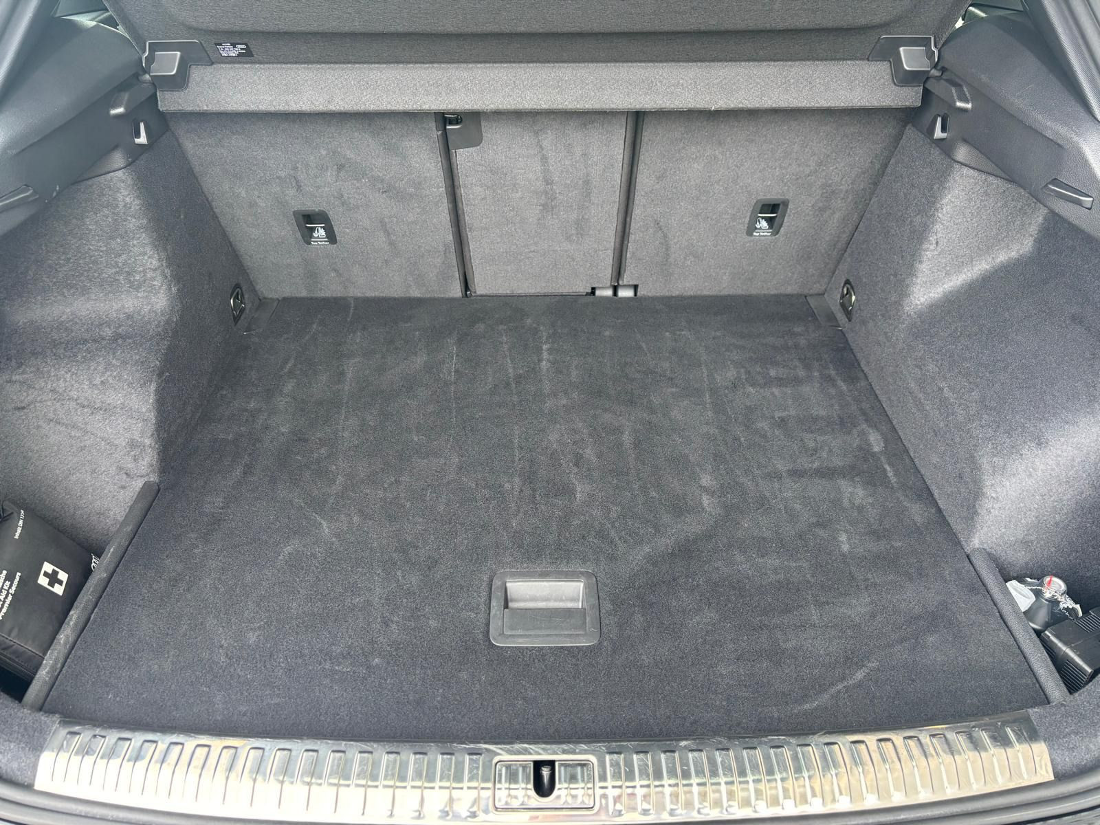 Fahrzeugabbildung Audi Q3 advanced 35 TDI ADVANCED QUATTRO+WINTERRÄD+KA