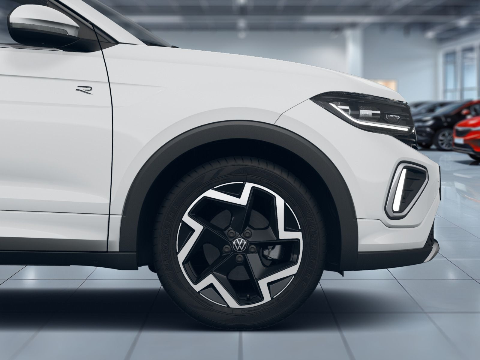 Fahrzeugabbildung Volkswagen T-Cross R-Line 1.0 TSI OPF (116 PS) DSG*AHK*GANZJAHRESREIFEN*NAVI*