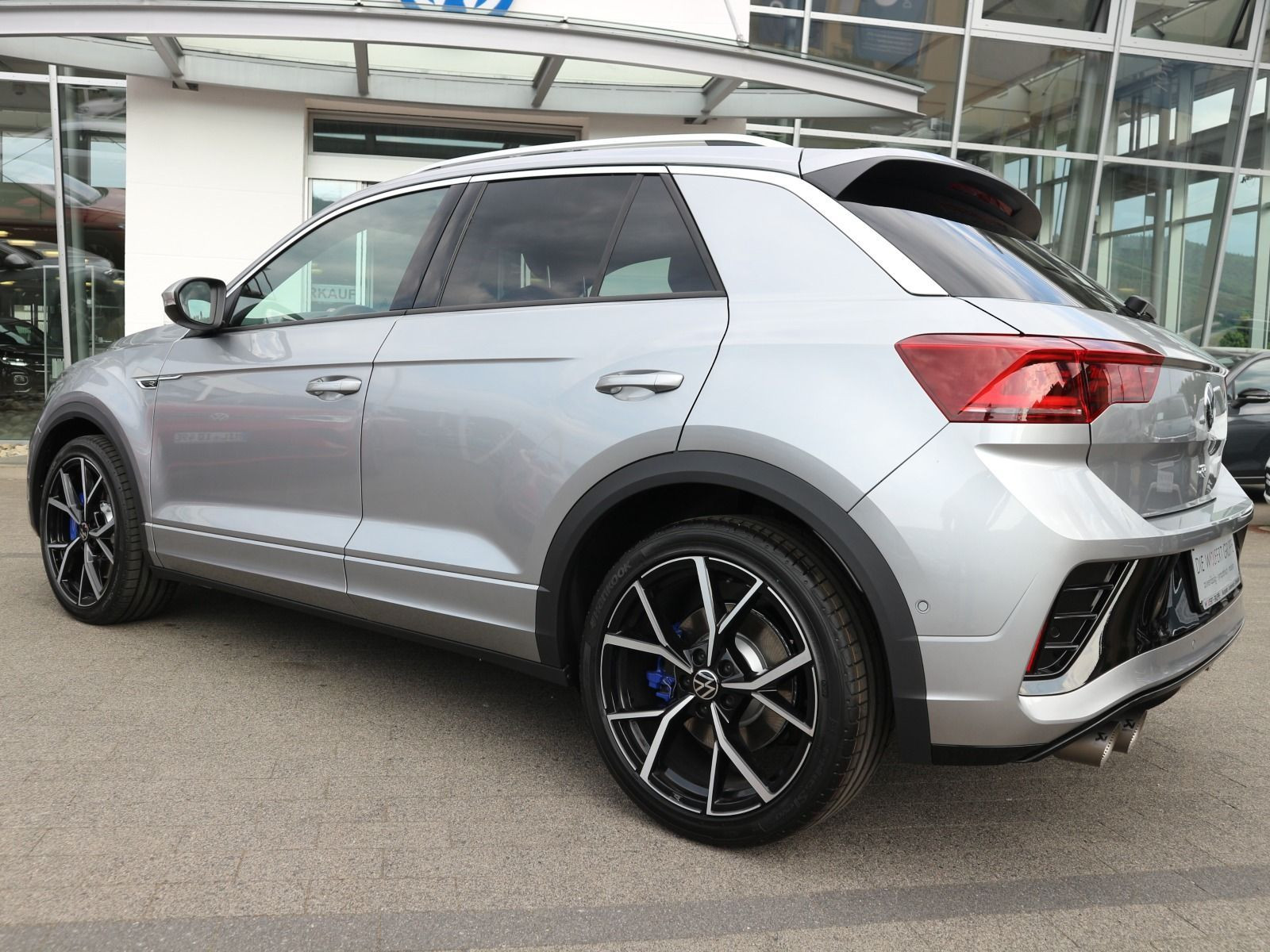 Fahrzeugabbildung Volkswagen T-Roc R 2.0 l TSI OPF 4MOTION (300 PS) DSG *IQLight*