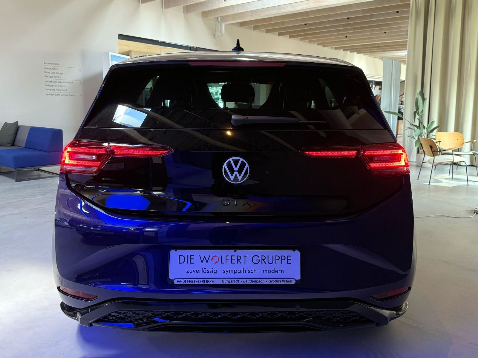 Fahrzeugabbildung Volkswagen ID.3 GTX Performance FIRE+ICE 240 kW (326 PS) 79 kWh 1-Gang-Automatik