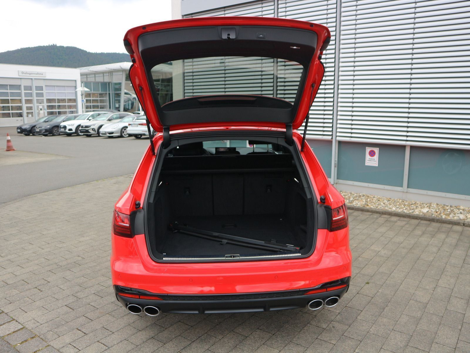 Fahrzeugabbildung Audi S4 Avant quattro MATRIX*RFK*HUD*NAVI