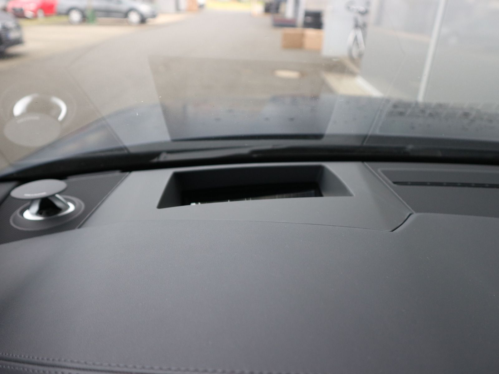 Fahrzeugabbildung Audi RS 6 Avant performance tiptronic*NAVARRABLAU MATT*