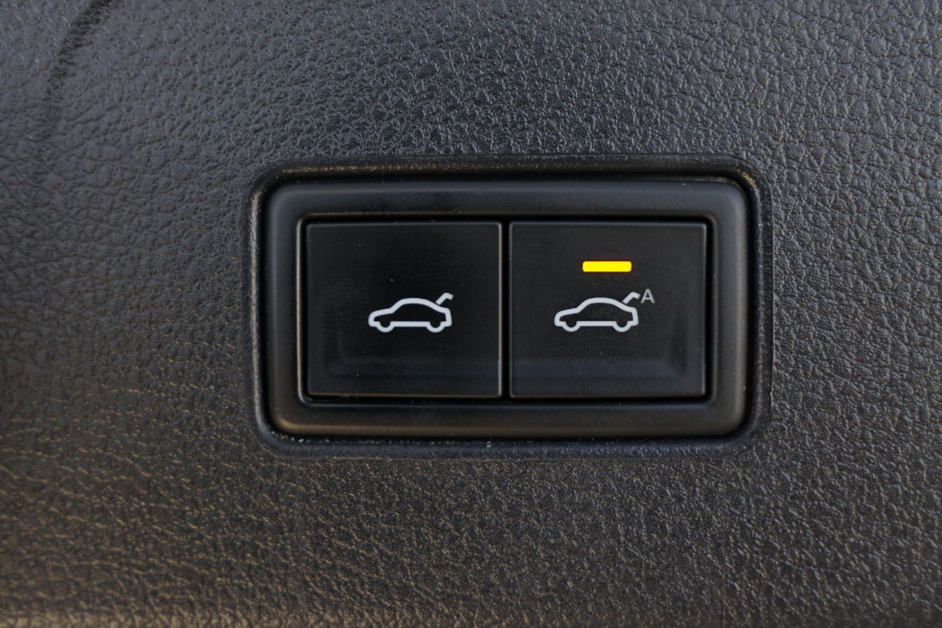 Fahrzeugabbildung Volkswagen Passat Variant GTE 1.4 TSI DSG ACC STDHZ AHK RFK MATRIX