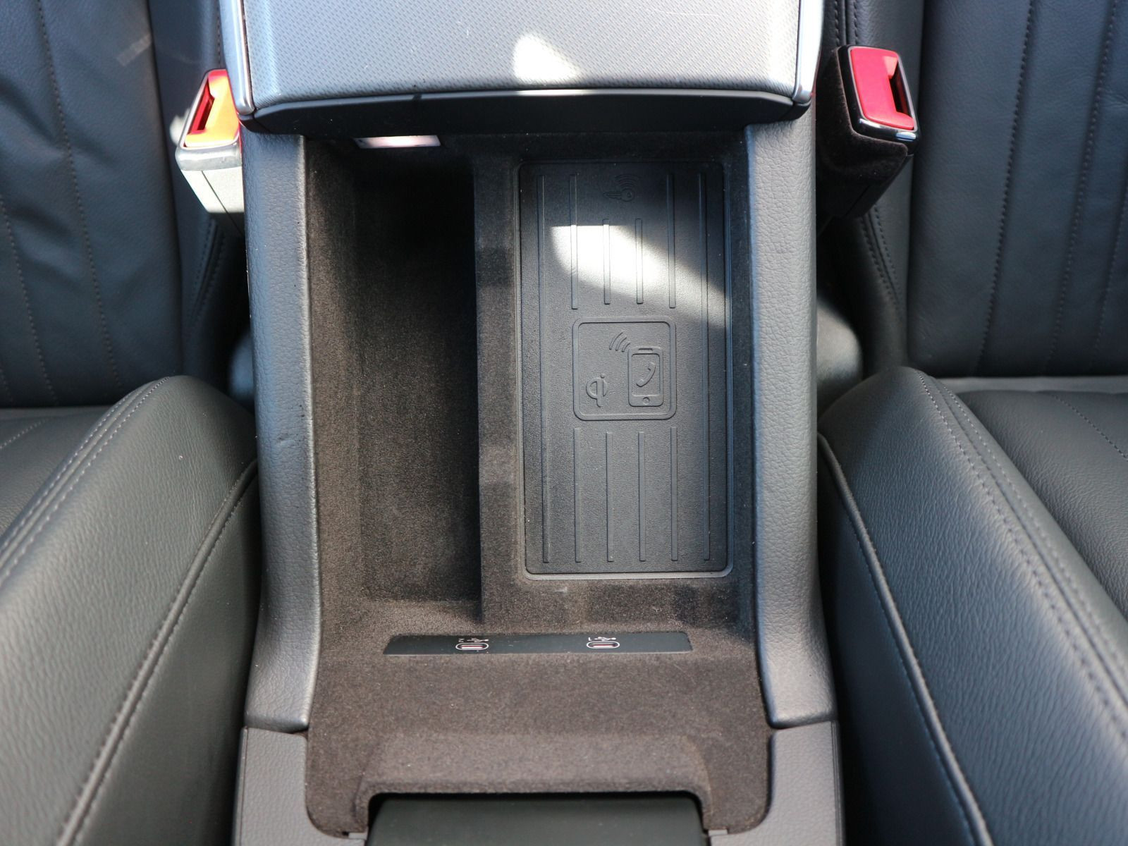 Fahrzeugabbildung Audi A6 Limousine 50 TFSI e quattro 0,5%*RFK*LED*ACC
