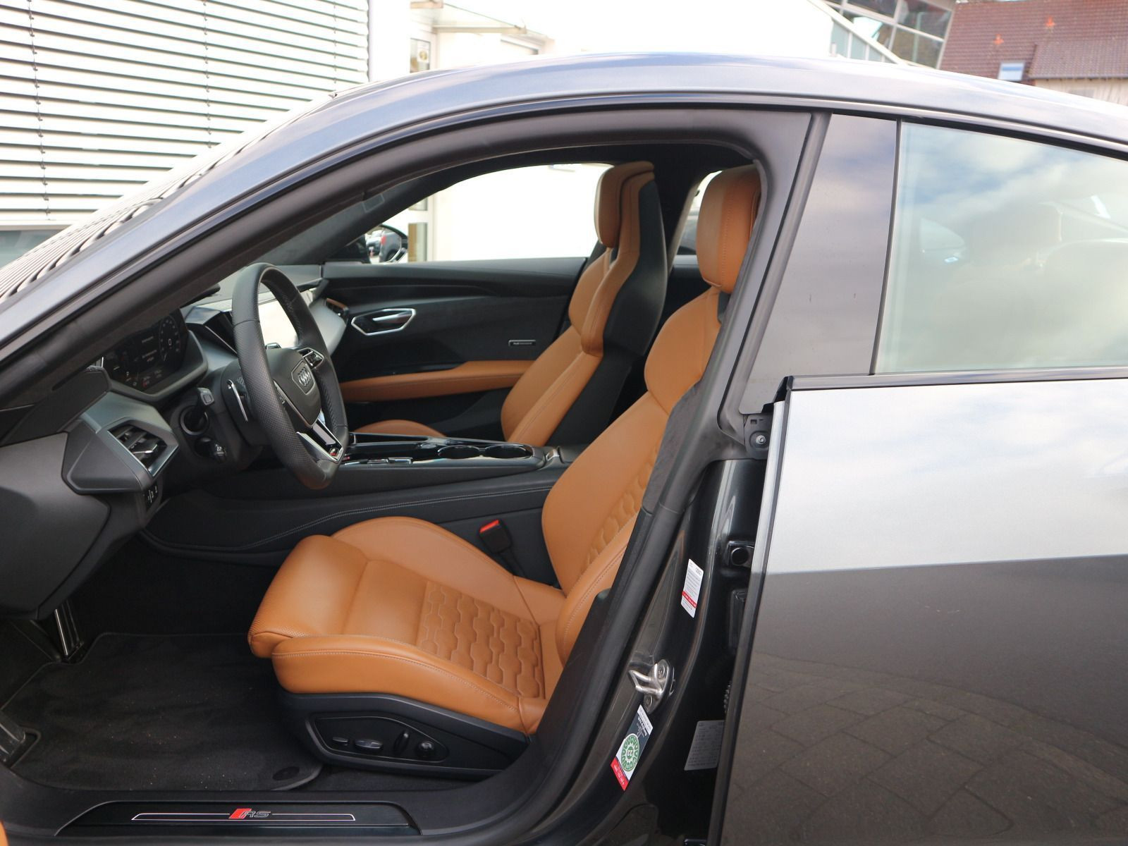 Fahrzeugabbildung Audi RS e-tron GT 0,5%*MATRIX*HUD*PANO*B&O*CARPLAY