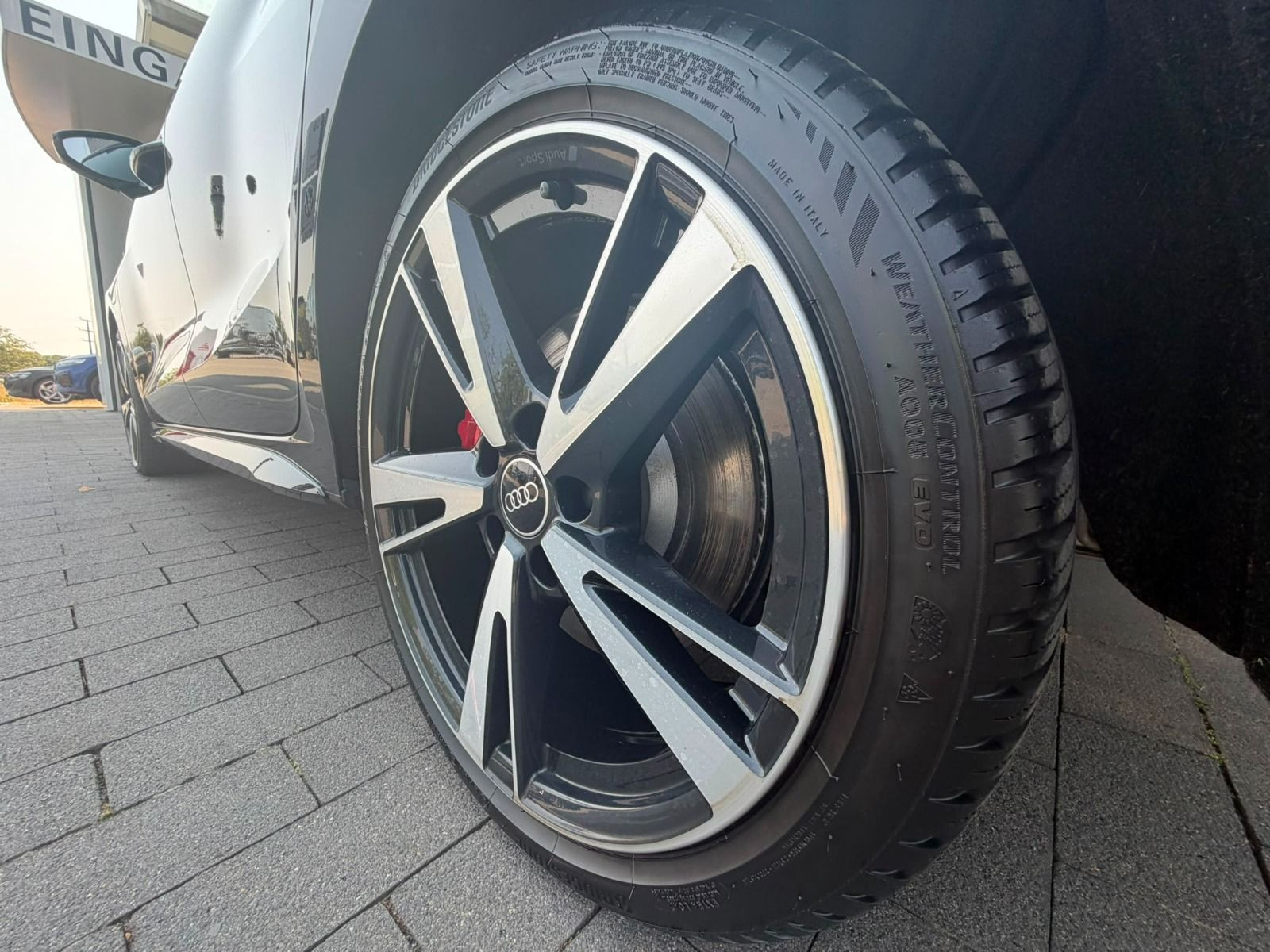 Fahrzeugabbildung Audi A3 Sportback 45 TFSIe S LINE+AHK+KAMERA+MATRIX+