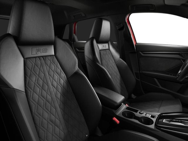Fahrzeugabbildung Audi RS 3 Sportback RS-SPORTAGA*280KM/H*PANO*HUD*RFK