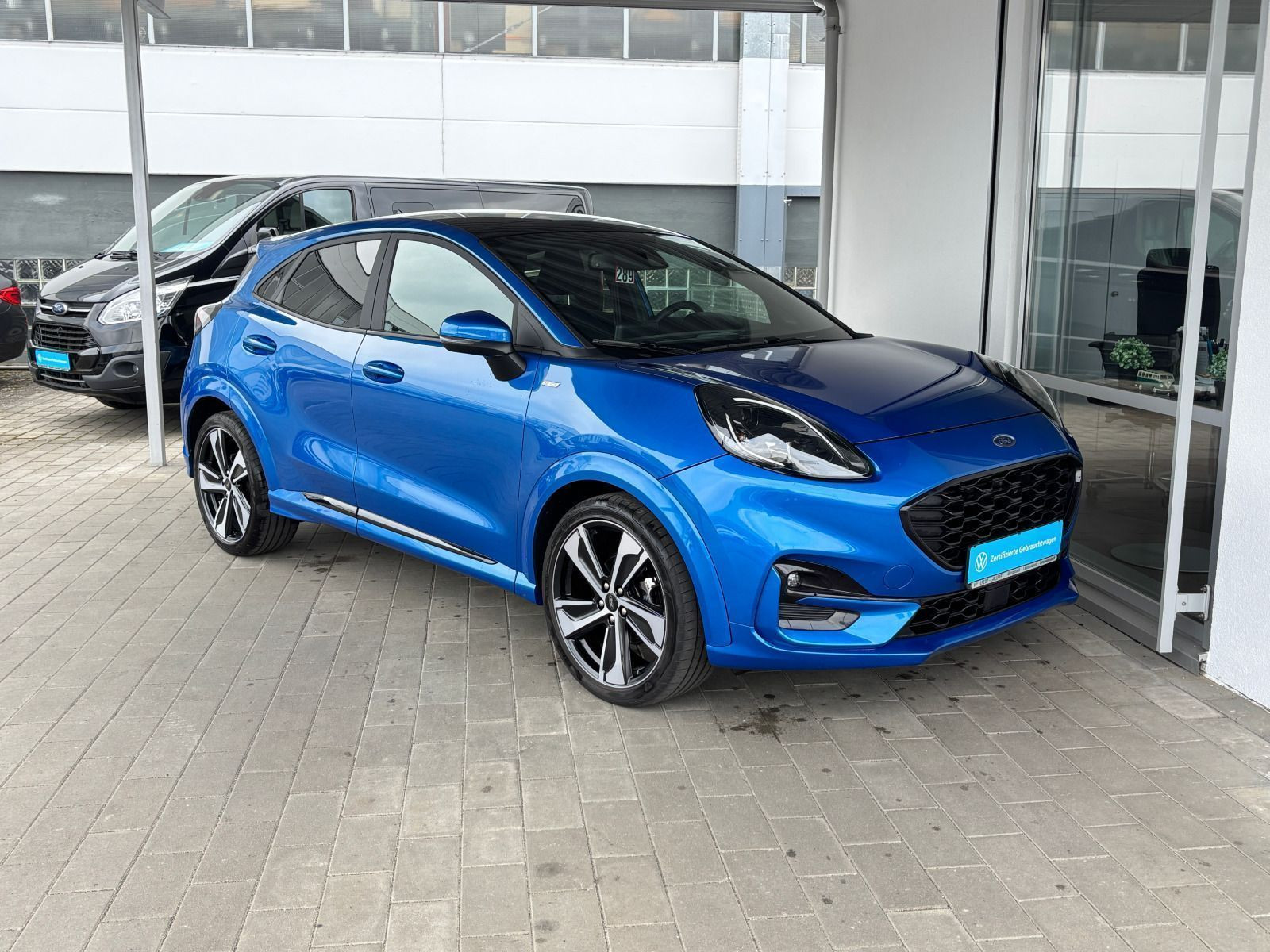 Fahrzeugabbildung Ford Puma 1.0 EcoBoost ST-Line X PANO AHK B&O