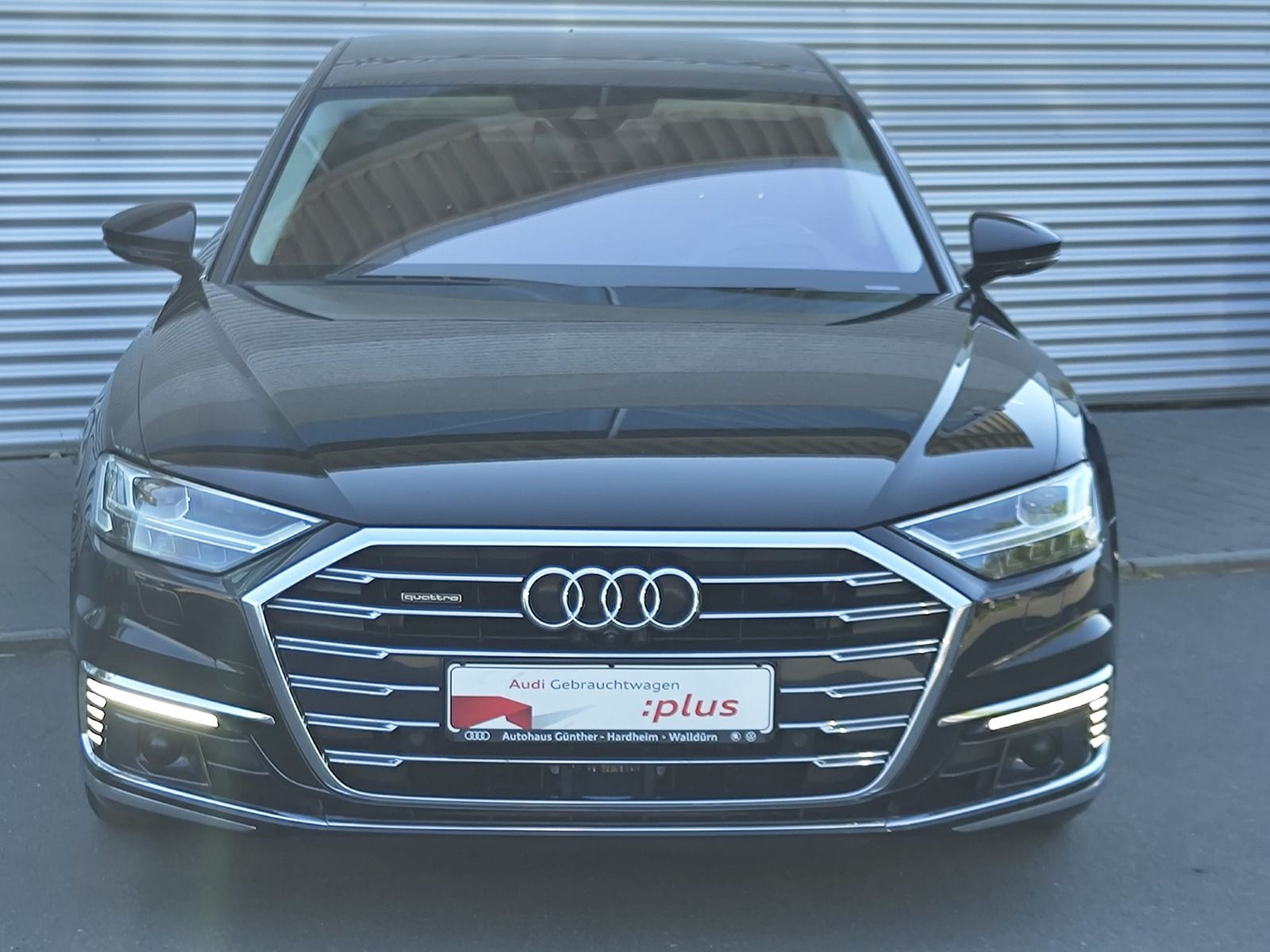 Fahrzeugabbildung Audi A8 60 TFSIe QUATTRO+WINTERRÄDER+HEAD UP+PANORAMA