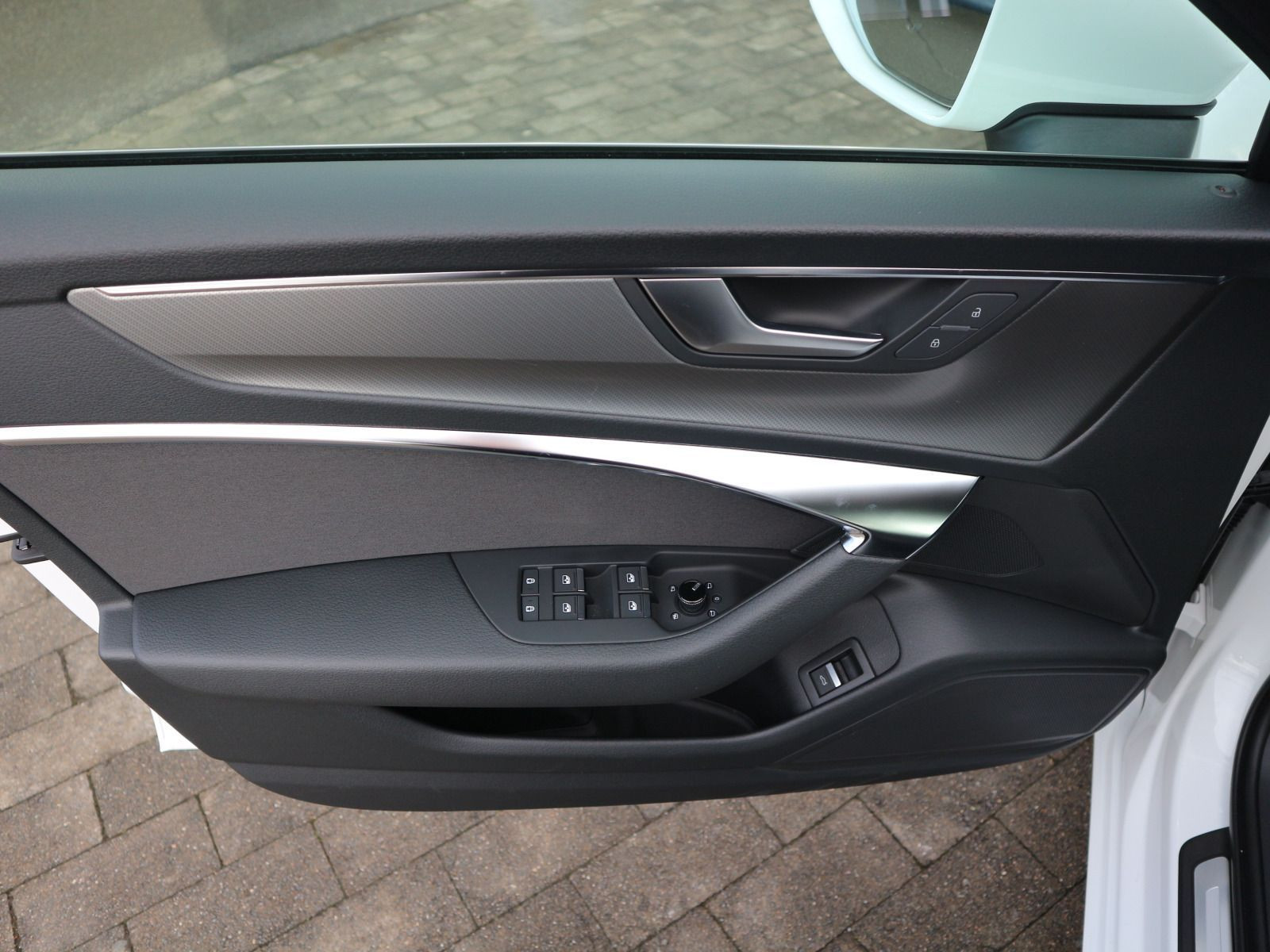 Fahrzeugabbildung Audi A6 Avant 50 TDI quattro sport MATRIX*AHK*CARPLAY