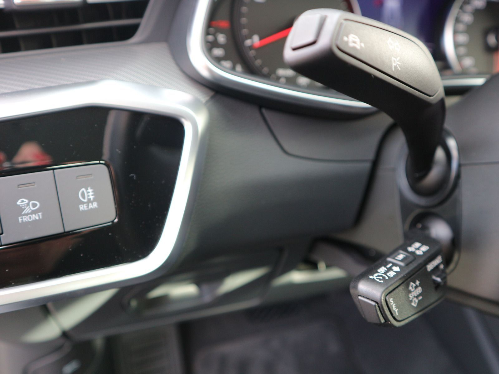 Fahrzeugabbildung Audi A6 Avant 50 TDI quattro sport MATRIX*AHK*CARPLAY