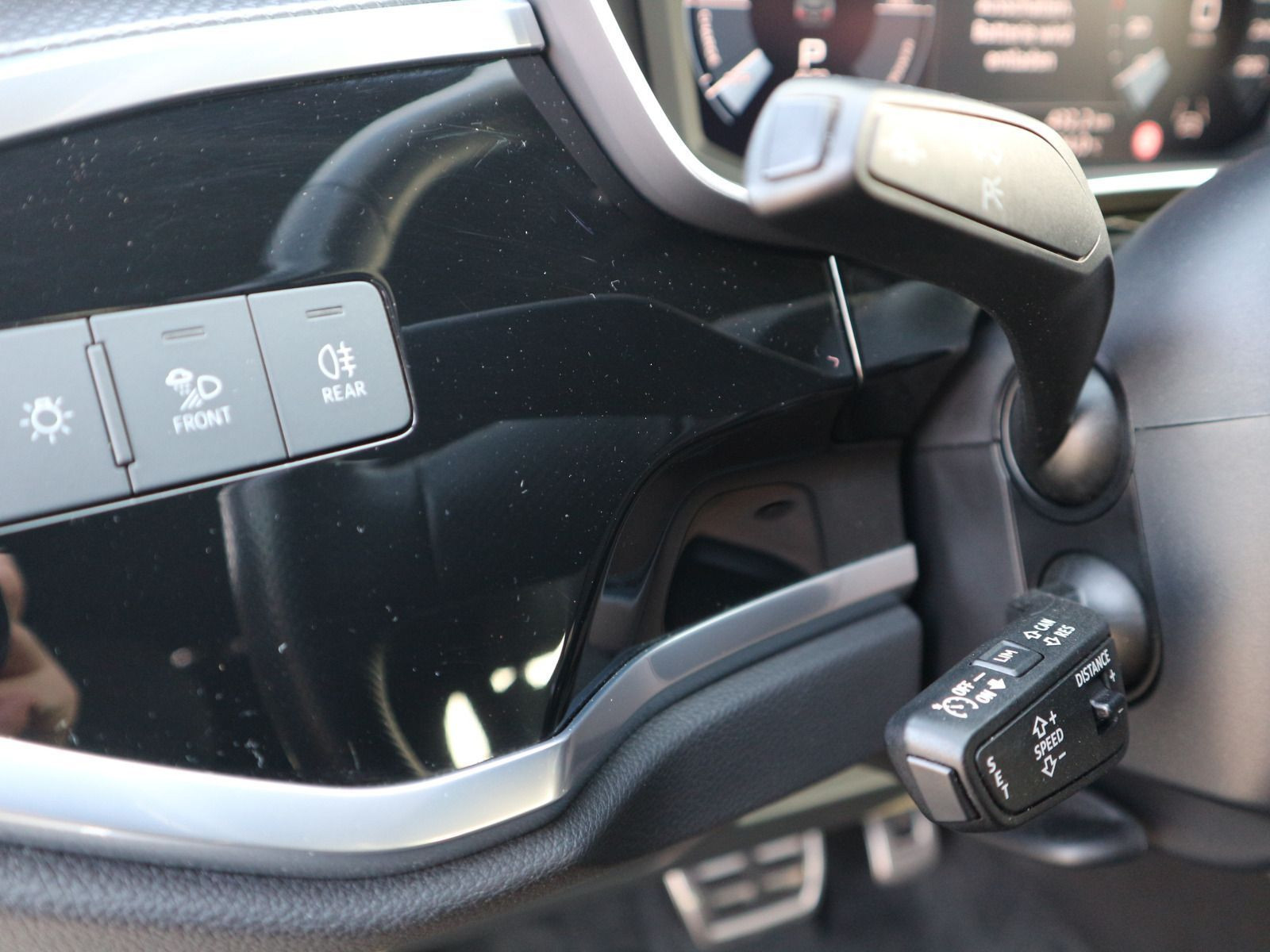 Fahrzeugabbildung Audi Q3 45 TFSI e S line S tronic 0,5%*ACC*RFK*AHK