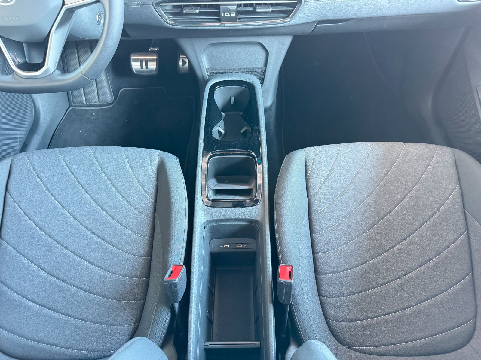 Fahrzeugabbildung Volkswagen ID.3 Pro 150kW 58kWh RFK KEYLESS ACC 18