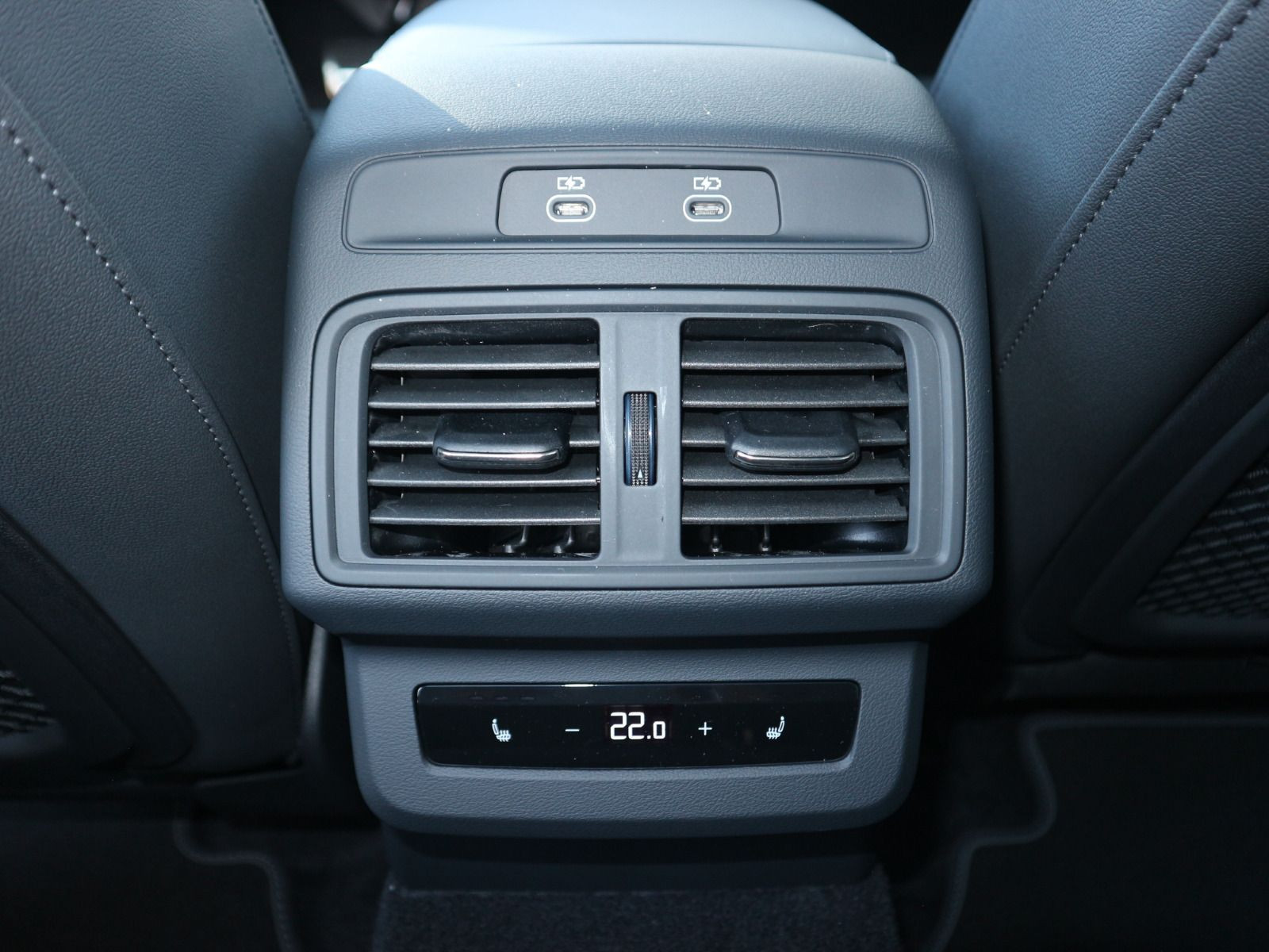 Fahrzeugabbildung Audi Q5 V6 TDI quattro S tronic S line*AHK*PANO*HuD*