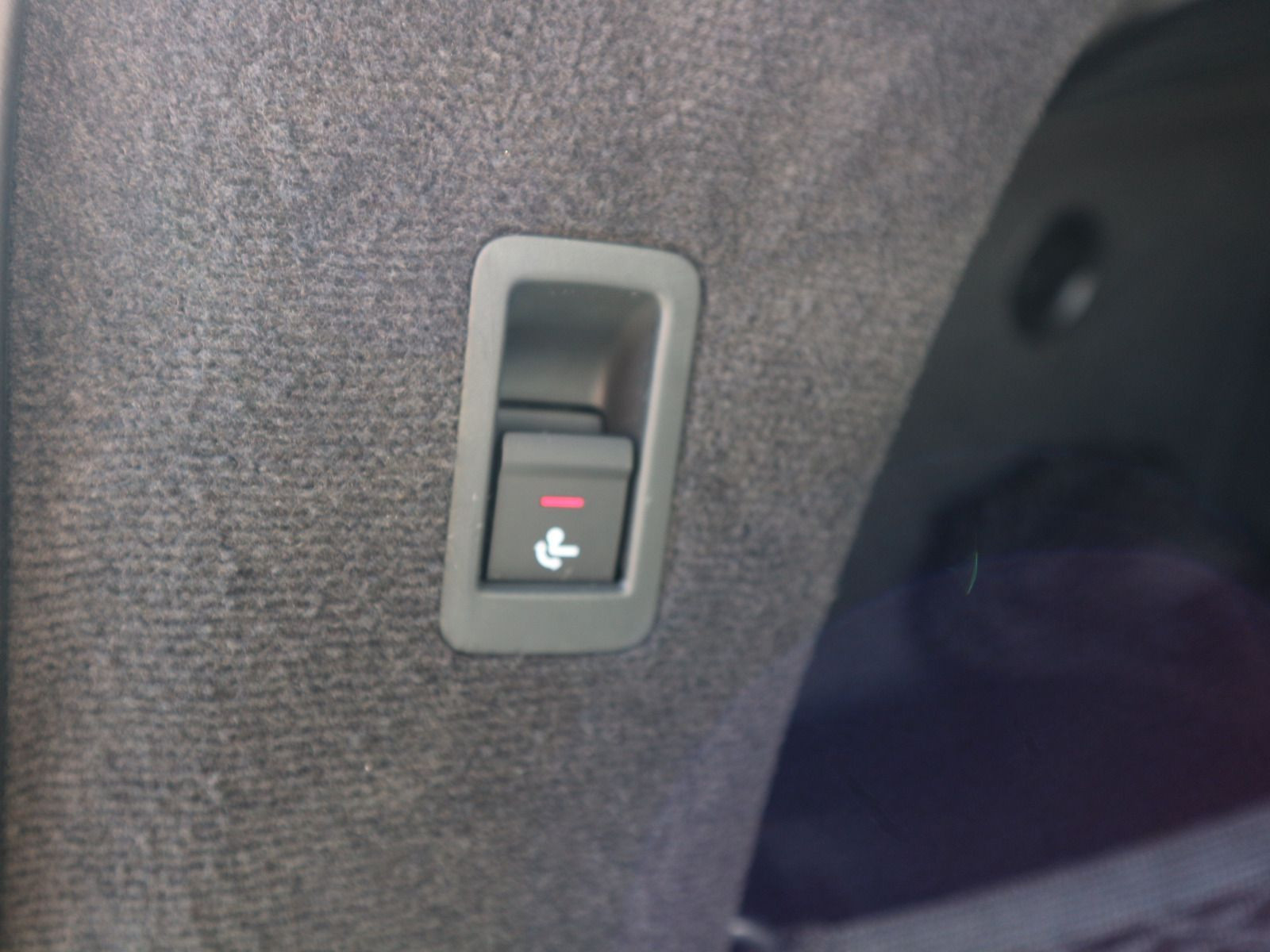 Fahrzeugabbildung Audi A6 Avant sport 45 TFSI quattro S tronic AHK*PANO