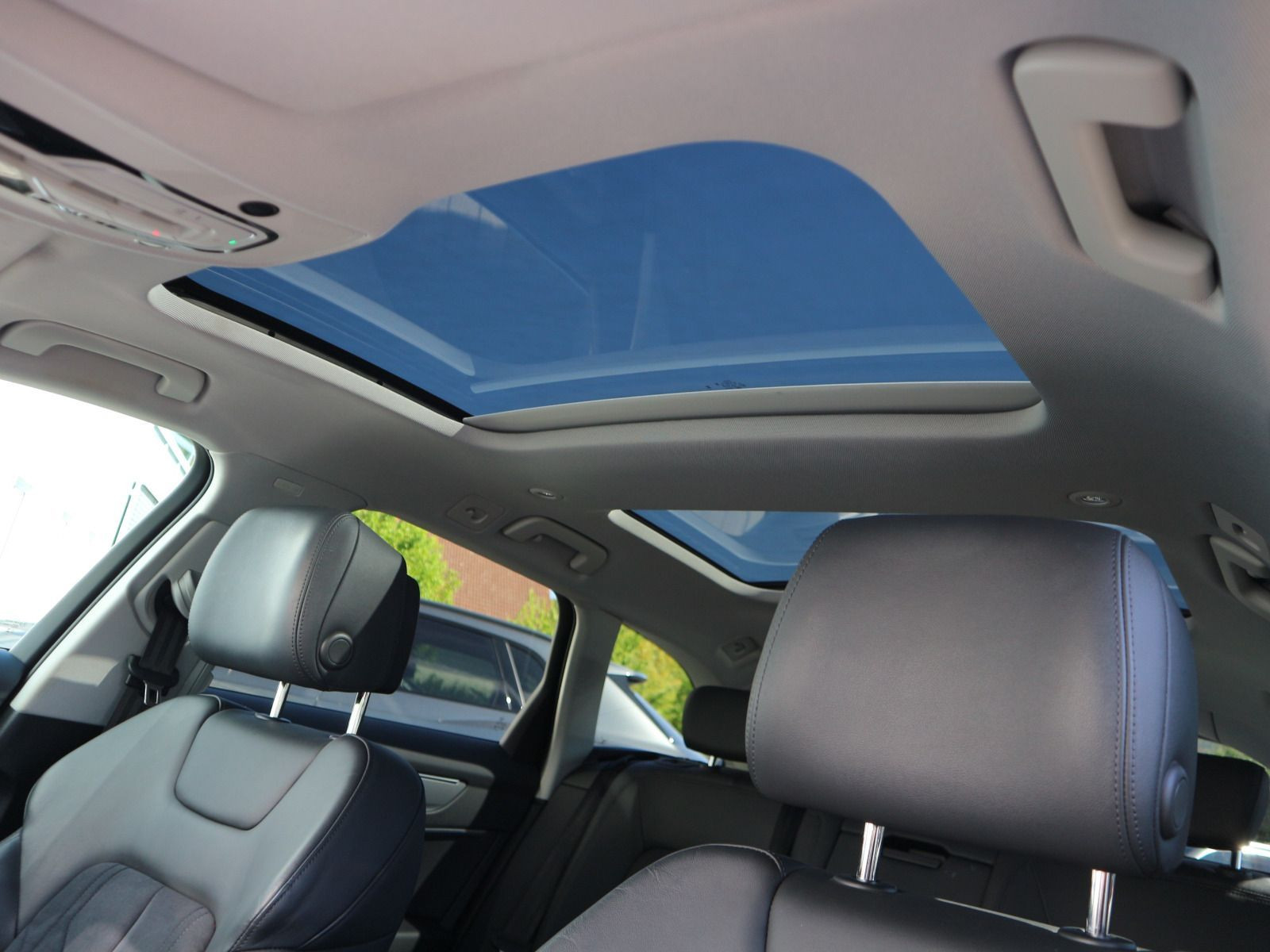 Fahrzeugabbildung Audi A6 Avant sport 45 TFSI quattro S tronic AHK*PANO