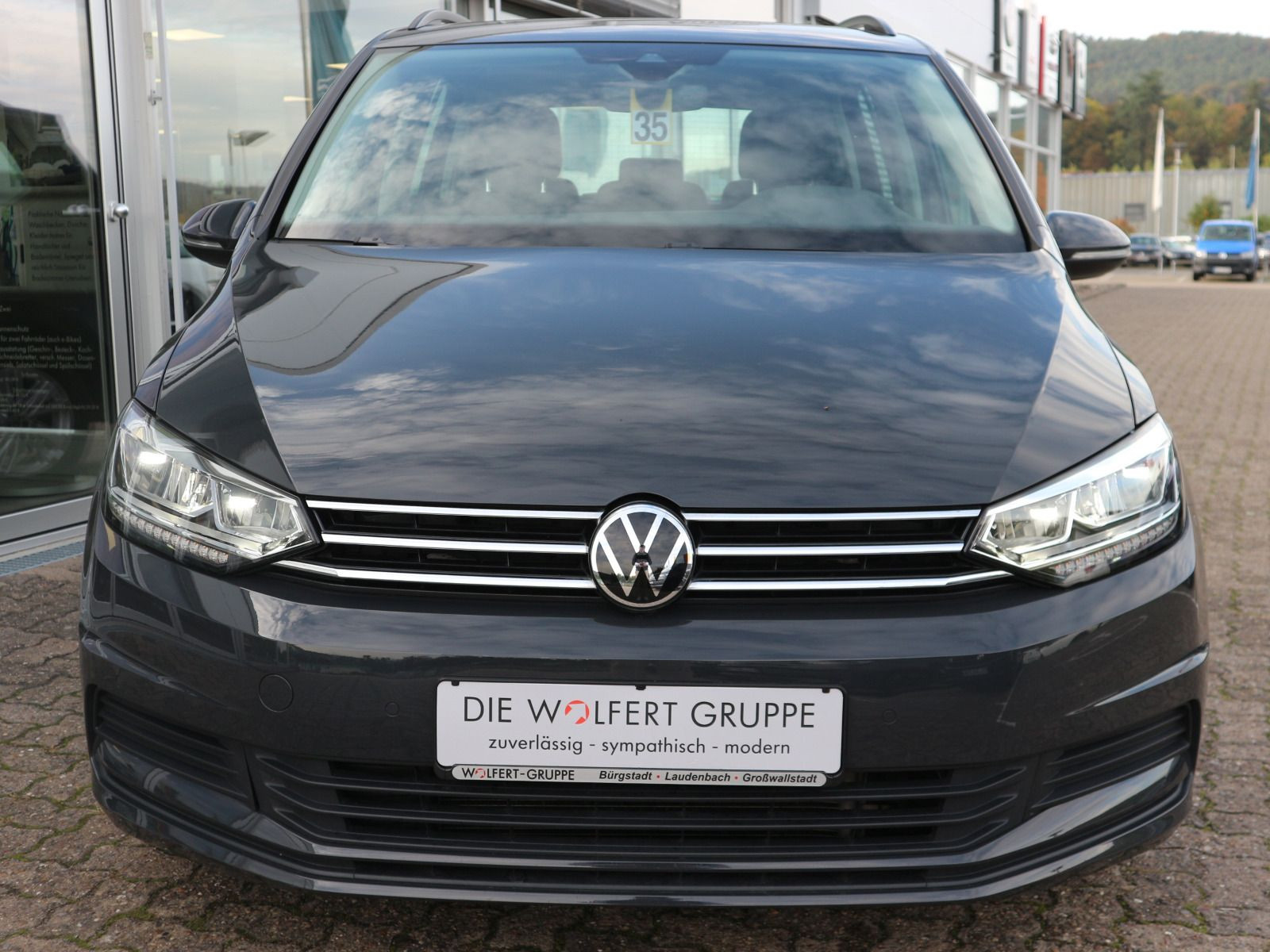 Fahrzeugabbildung Volkswagen Touran 2.0 TDI DSG Comfortline AHK NAVI IQ.DRIVE