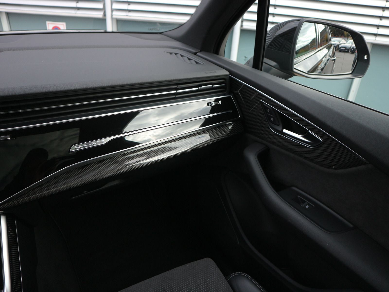 Fahrzeugabbildung Audi Q7 50 3.0 TDI quattro competition plus PANO*NAVI*SHZ