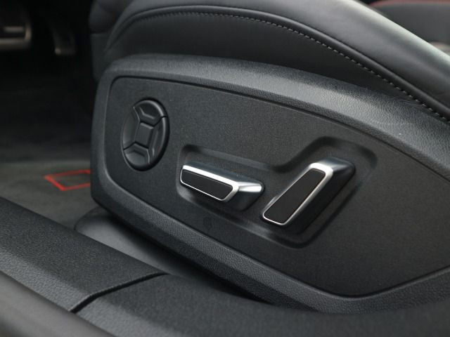 Fahrzeugabbildung Audi RS 7 Sportback SITZBELÜFTUNG*PANO*HEADUP*B&O