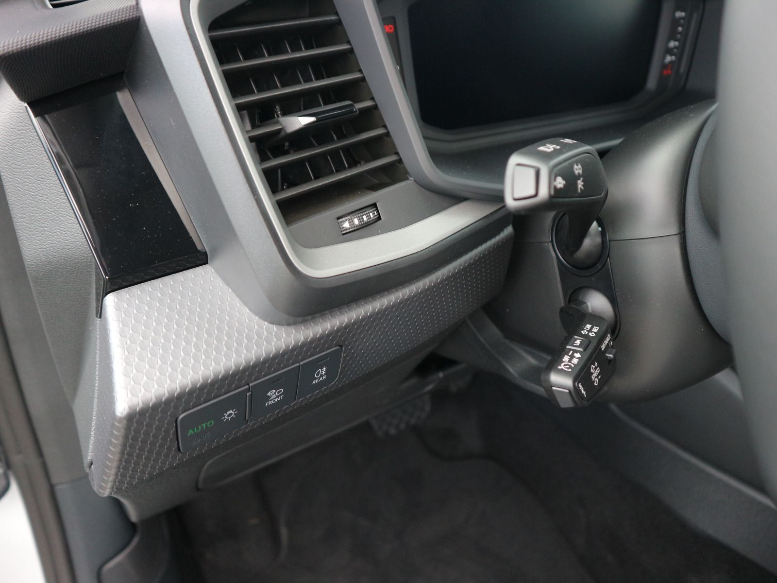 Fahrzeugabbildung Audi A1 Sportback S line 30 TFSI S tronic*CARPLAY*LED*