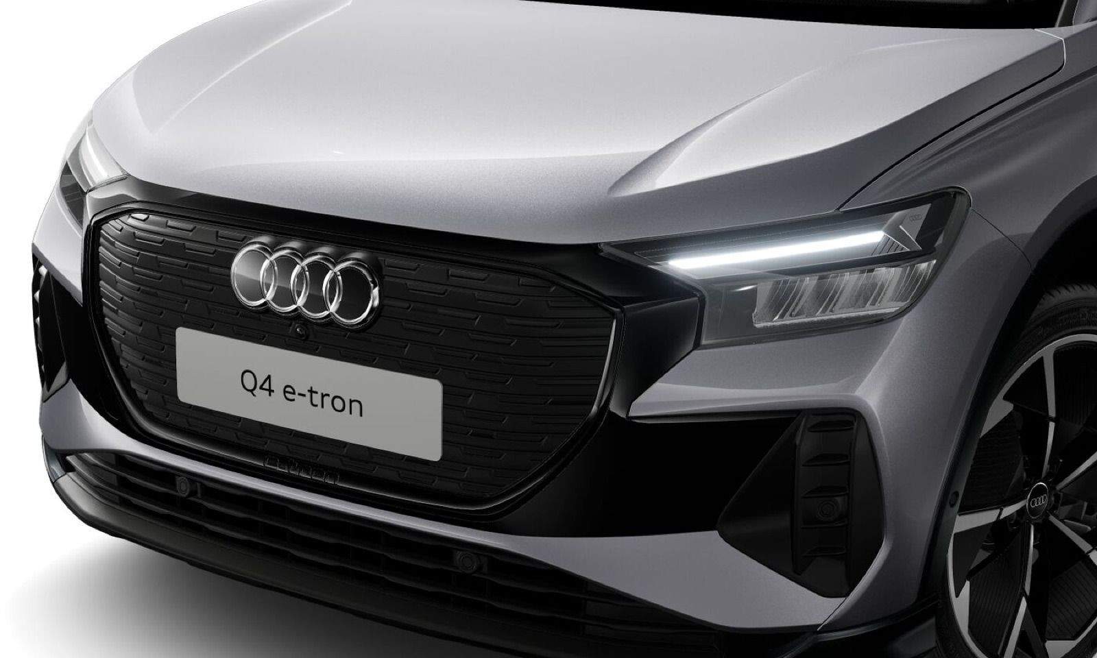 Fahrzeugabbildung Audi Q4 e-tron 55 QUATTRO+WINTERRÄDER+AHK+360 KAMERA+