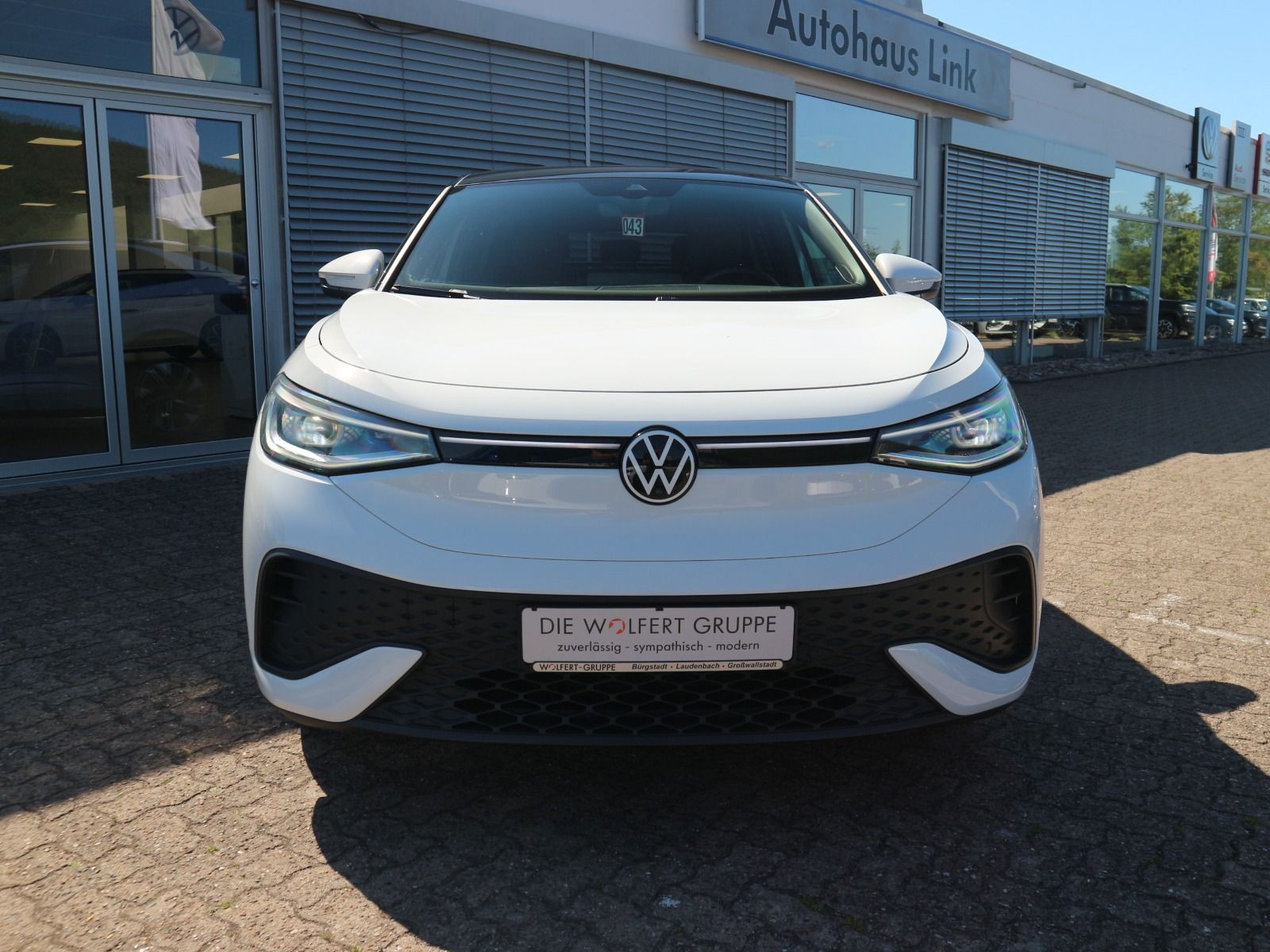 Fahrzeugabbildung Volkswagen ID.5 Pro 82kWh PANO RFK KEYLESS LED-MATRIX