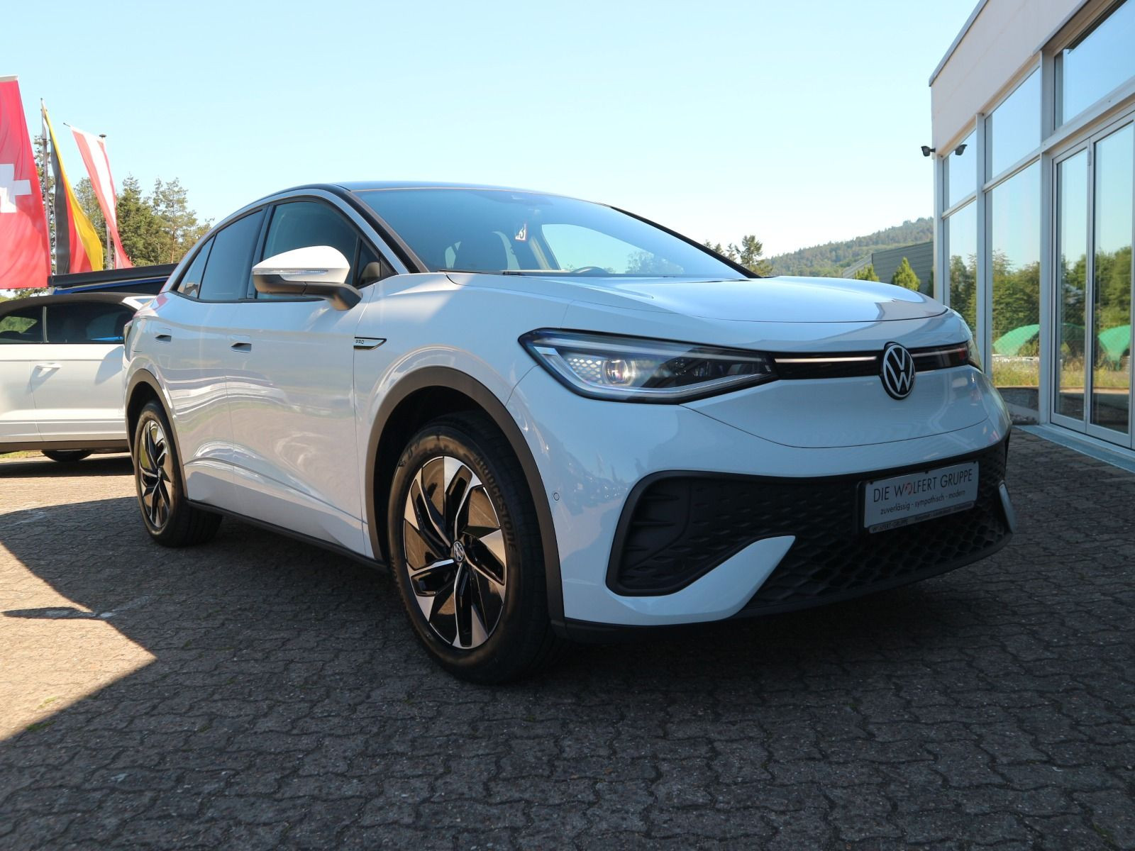 Fahrzeugabbildung Volkswagen ID.5 Pro 82kWh PANO RFK KEYLESS LED-MATRIX