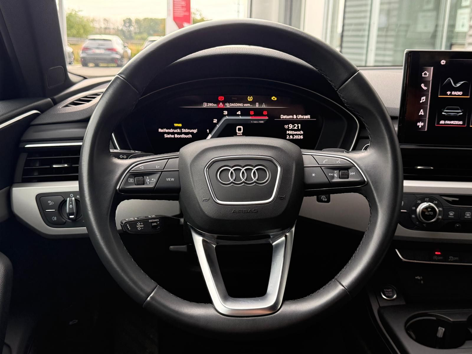 Fahrzeugabbildung Audi A4 Avant 35 TDI ADVANCED+B&O+PDC+ACC+WINTERRÄDER