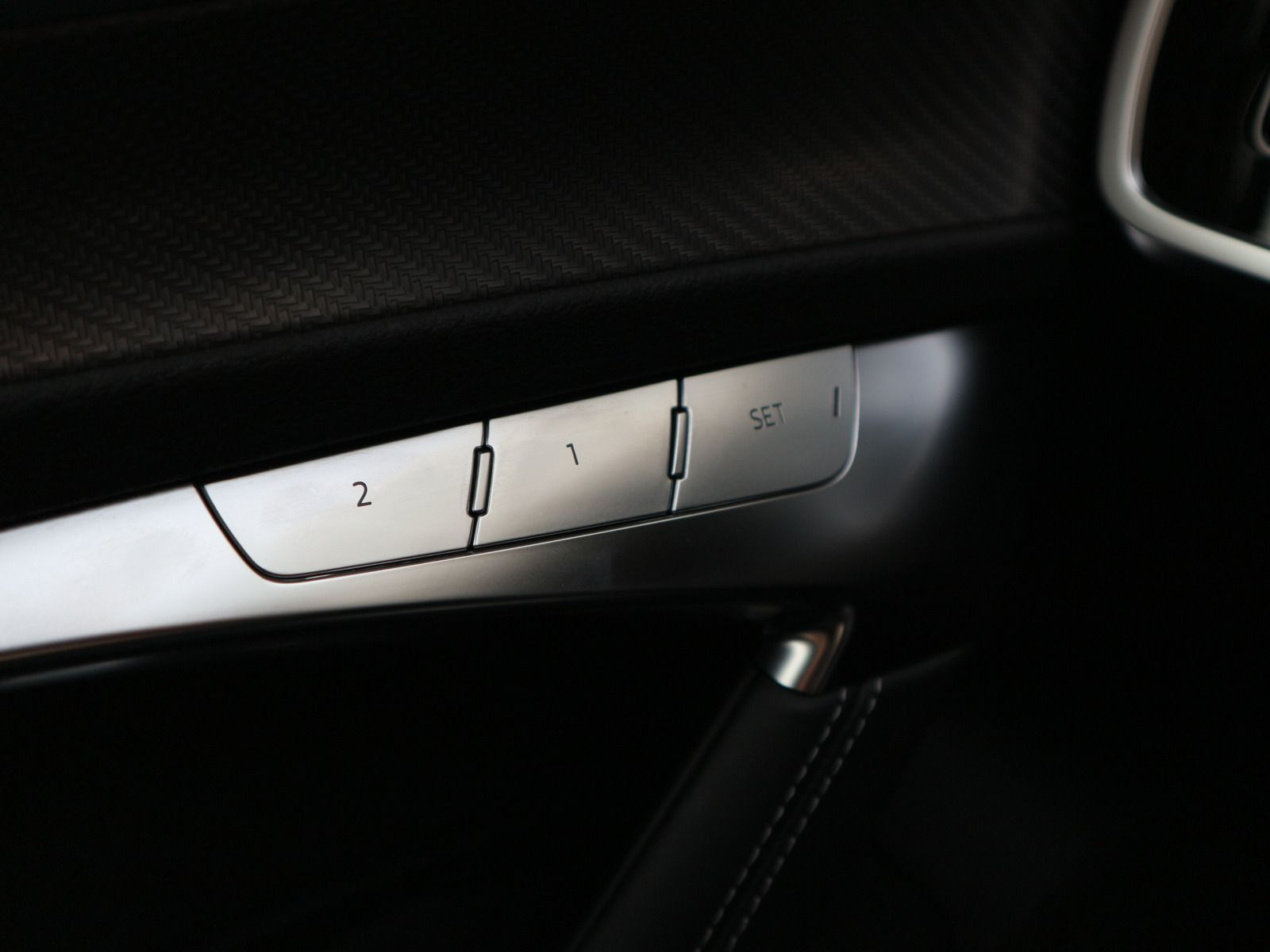 Fahrzeugabbildung Audi RS 6 Avant HUD*PANO*B&O*MATRIX*CARPLAY*ACC