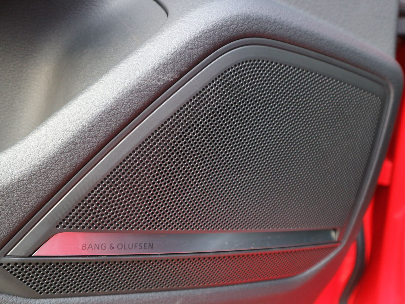 Fahrzeugabbildung Audi RS 6 Avant HUD*PANO*B&O*MATRIX*CARPLAY*ACC