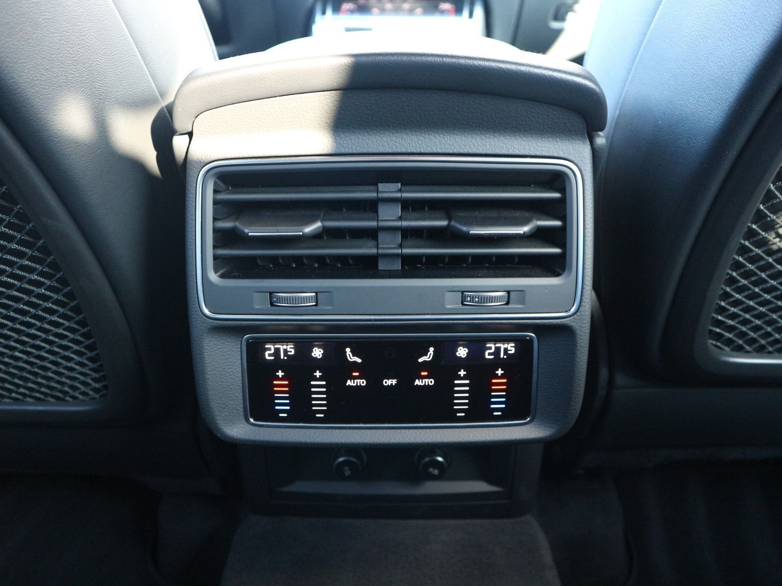 Fahrzeugabbildung Audi Q7 50 TDI quattro competition plus PANO*HUD*B&O*CARPLAY