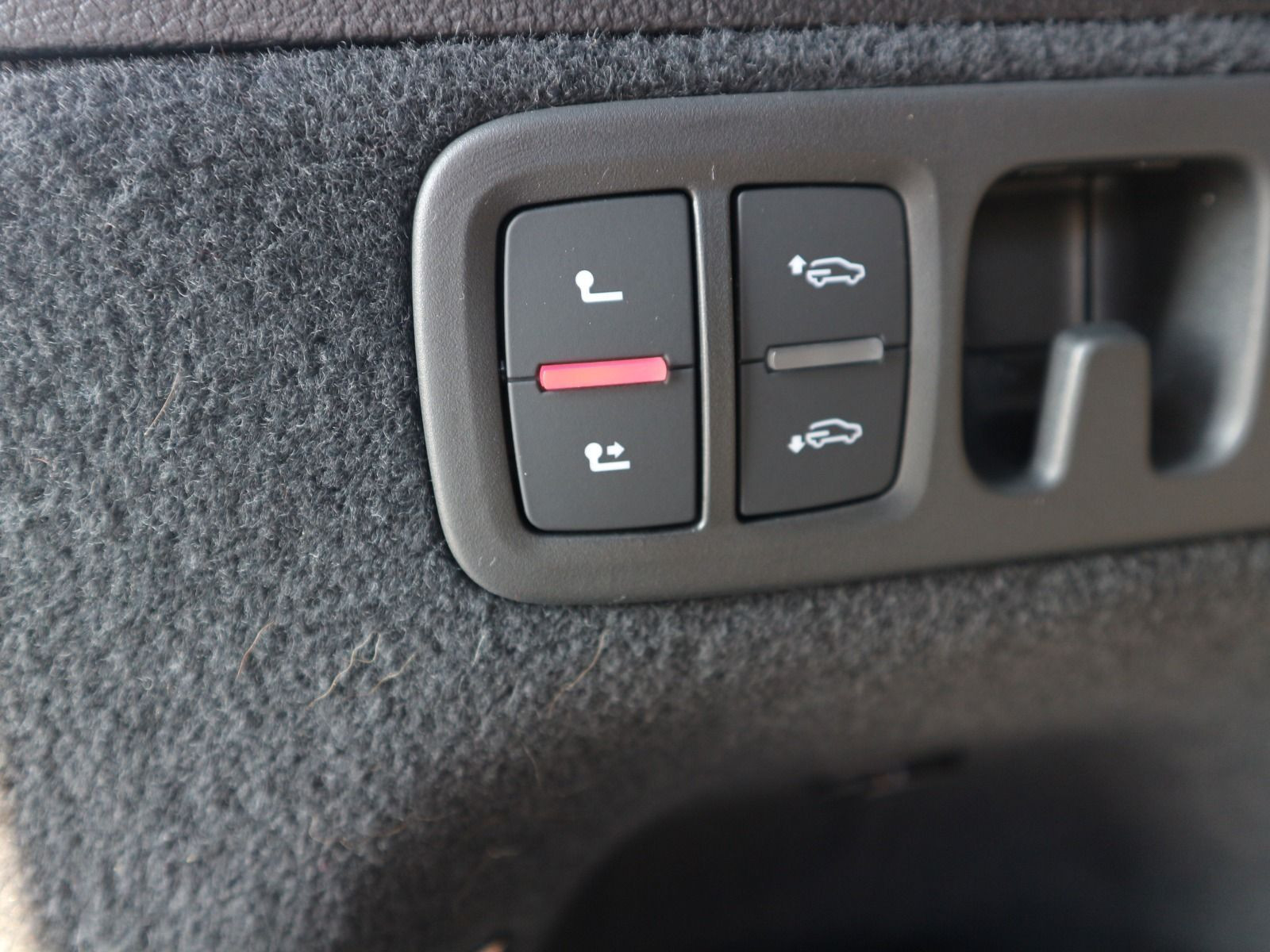 Fahrzeugabbildung Audi Q7 50 TDI quattro competition plus PANO*HUD*B&O*CARPLAY