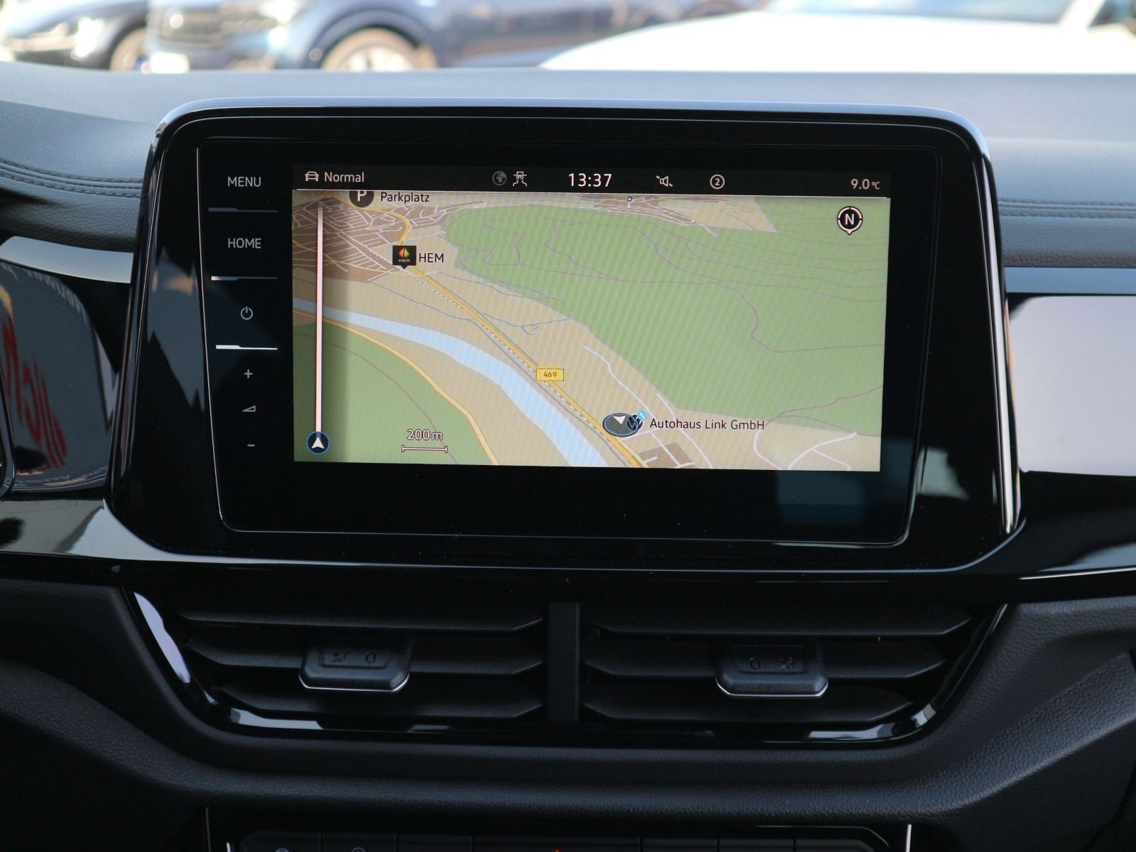 Fahrzeugabbildung Volkswagen T-Roc Cabriolet R-Line Edition Black PLUS 1.5 TSI DSG LEDER AHK NAVI BEATS